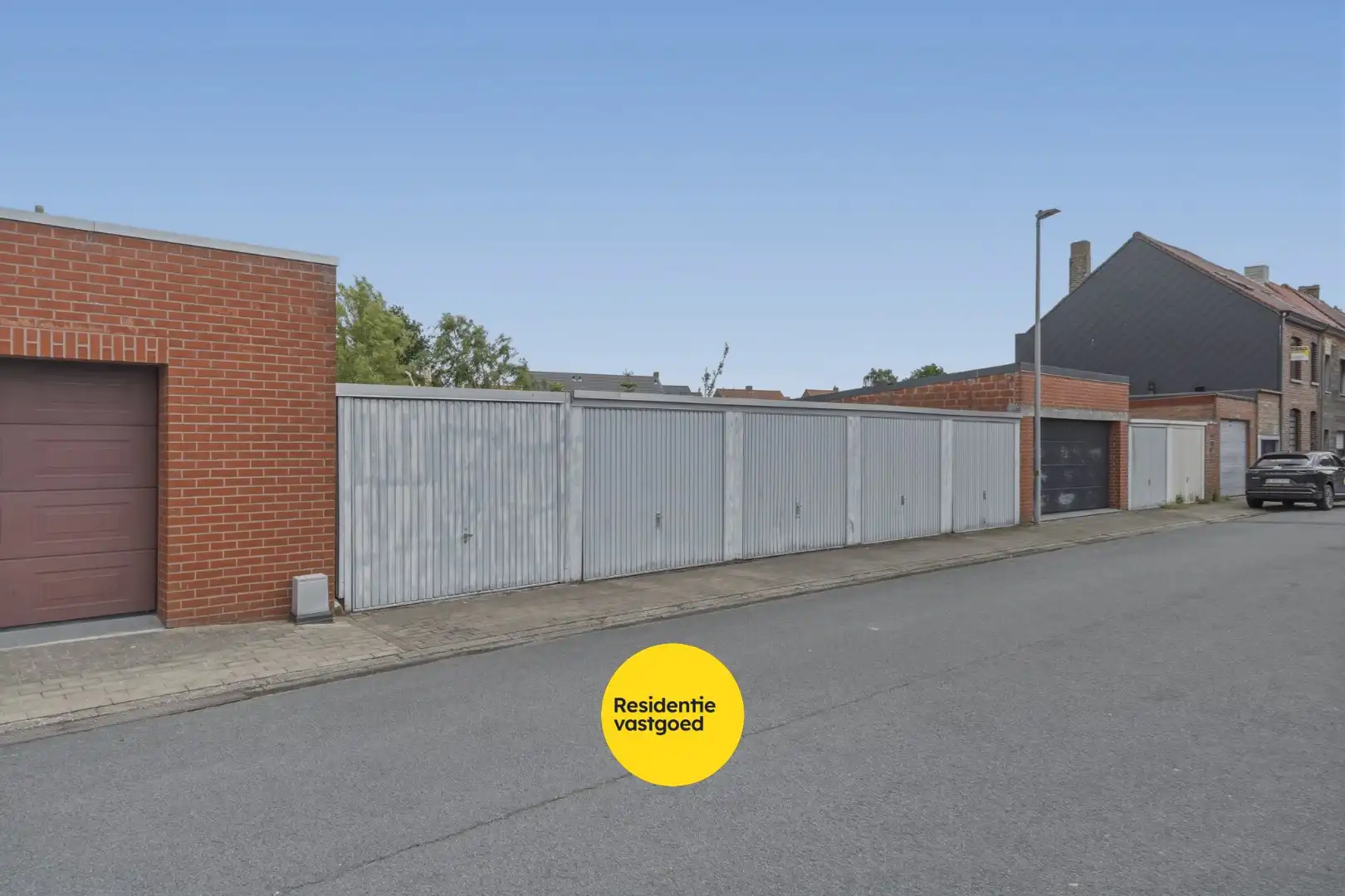 Karaktervolle instapklare hoekwoning met inpandige garage en zonnige stadstuin foto 23