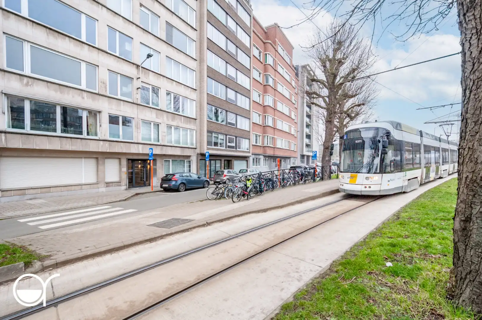 Charmant en lichtrijk 2-slaapkamerappartement aan het Zuidpark foto 26