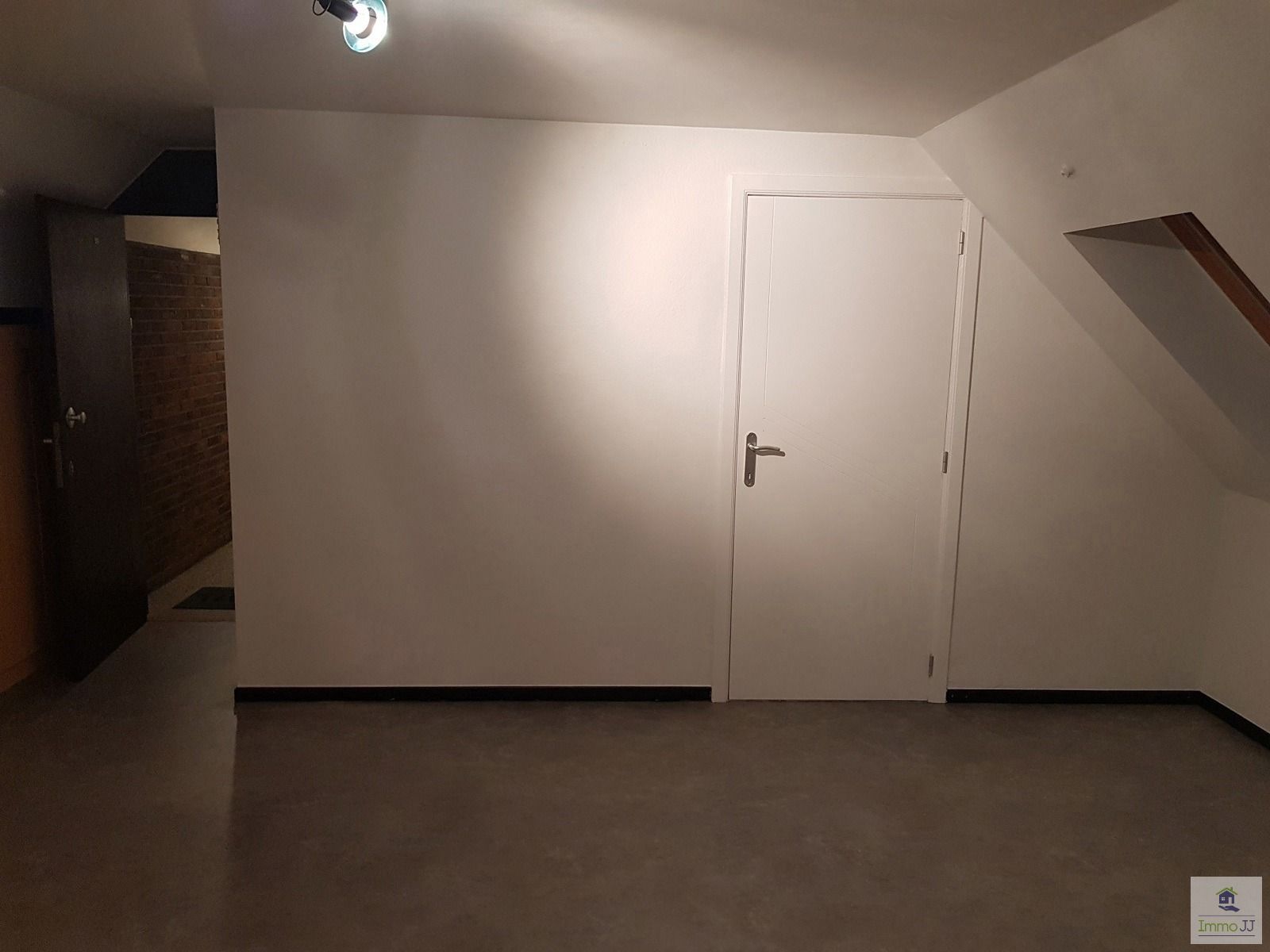 Studio nabij het centrum van Hasselt  foto 3