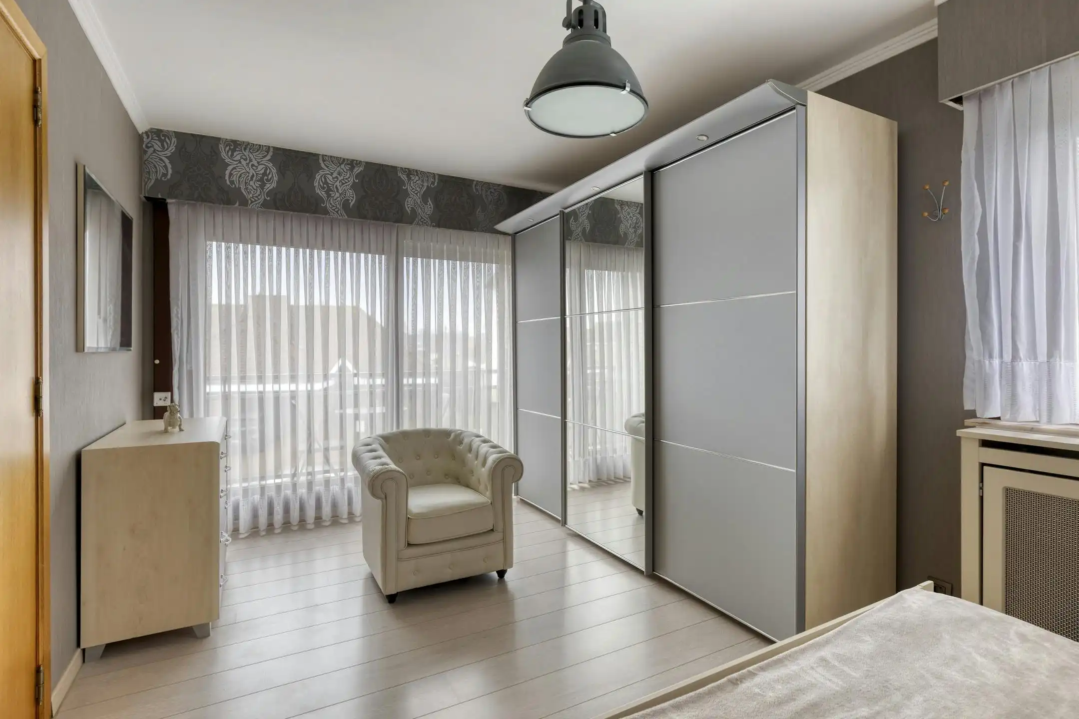 Huis met 3 ruime slaapkamers + bureau te Sijsele (Damme) foto 15