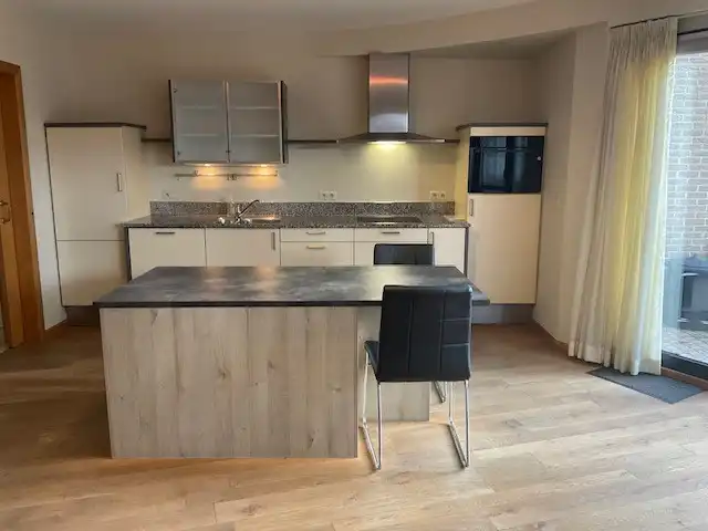 Gelijkvloersappartement met 2 slaapkamers, 2 badkamers en tuin foto 5