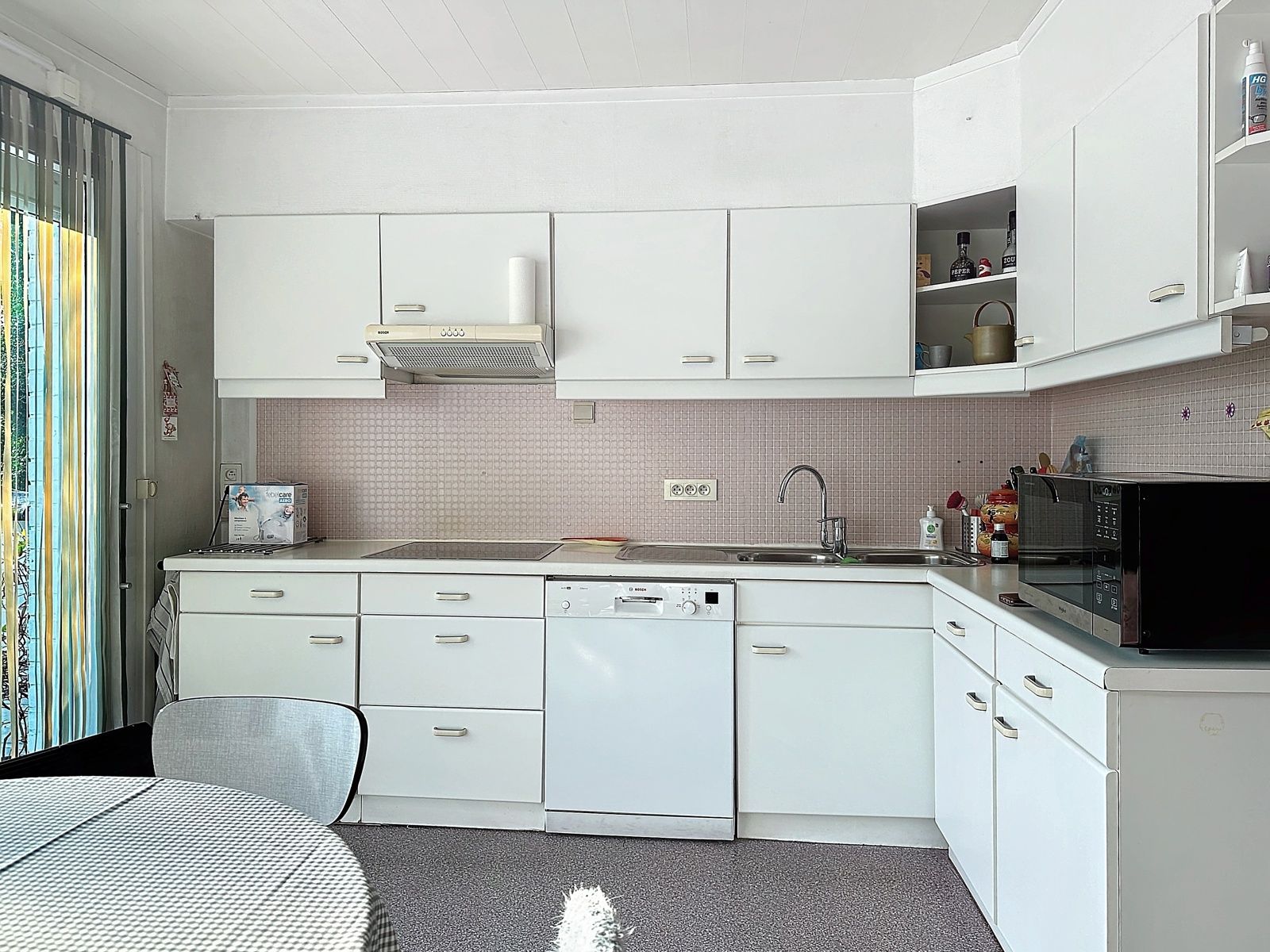 Voormalige bakkerij met woonst in centrum foto 30
