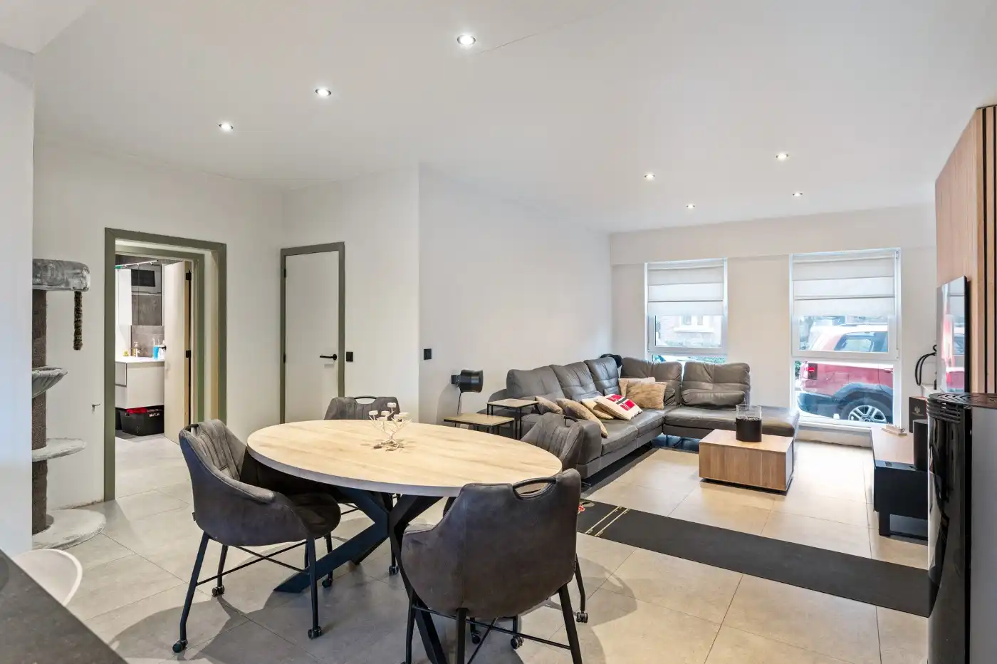 Instapklare HOB met 4 slpk., garage en zuid-tuin foto 2