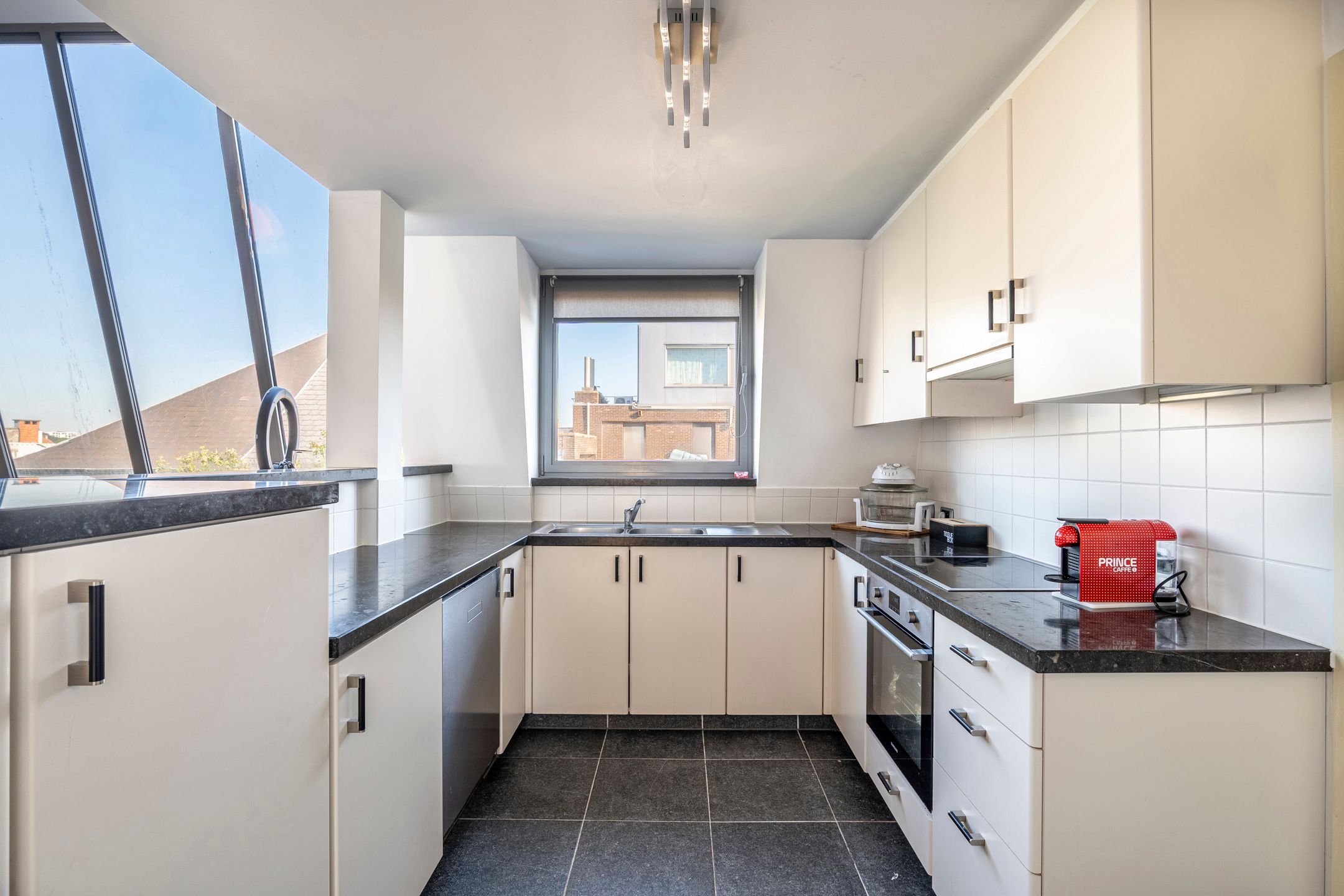 Uniek penthouse van ca. 200 m² met terras van ca. 85 m² foto 7