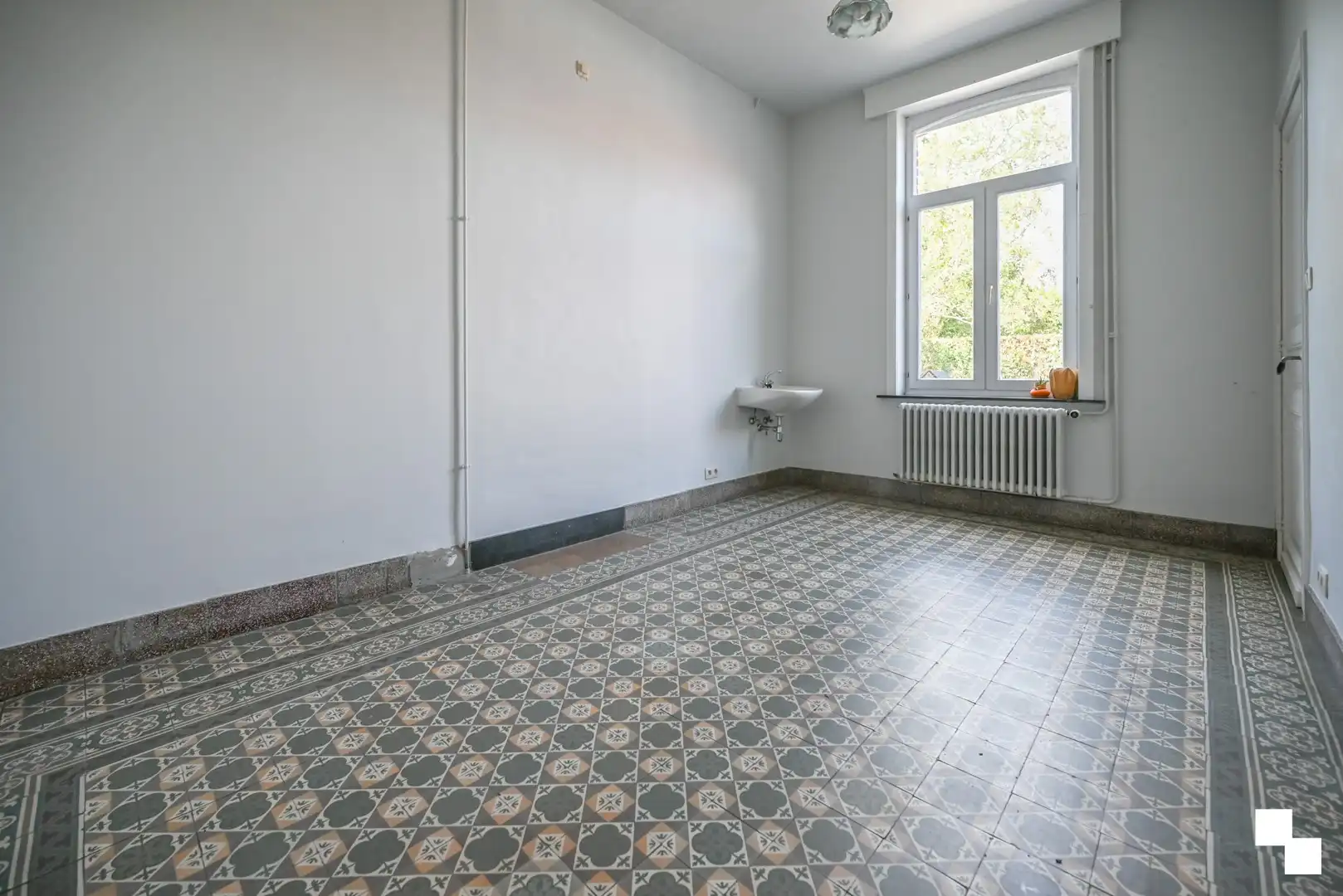Charmante herenwoning met 4 à 5 slaapkamers te Izegem foto 20