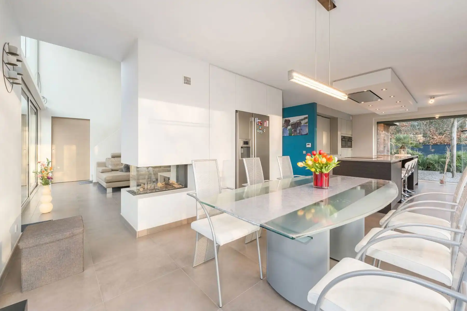 Recente woning te Zomergem met alle comfort aanwezig! foto 9