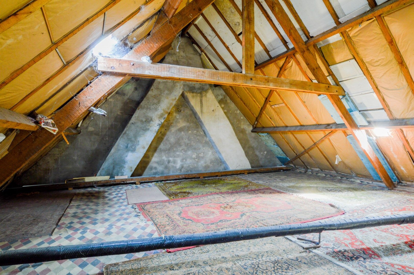 Ruime woning op rustige ligging in Eernegem foto 13