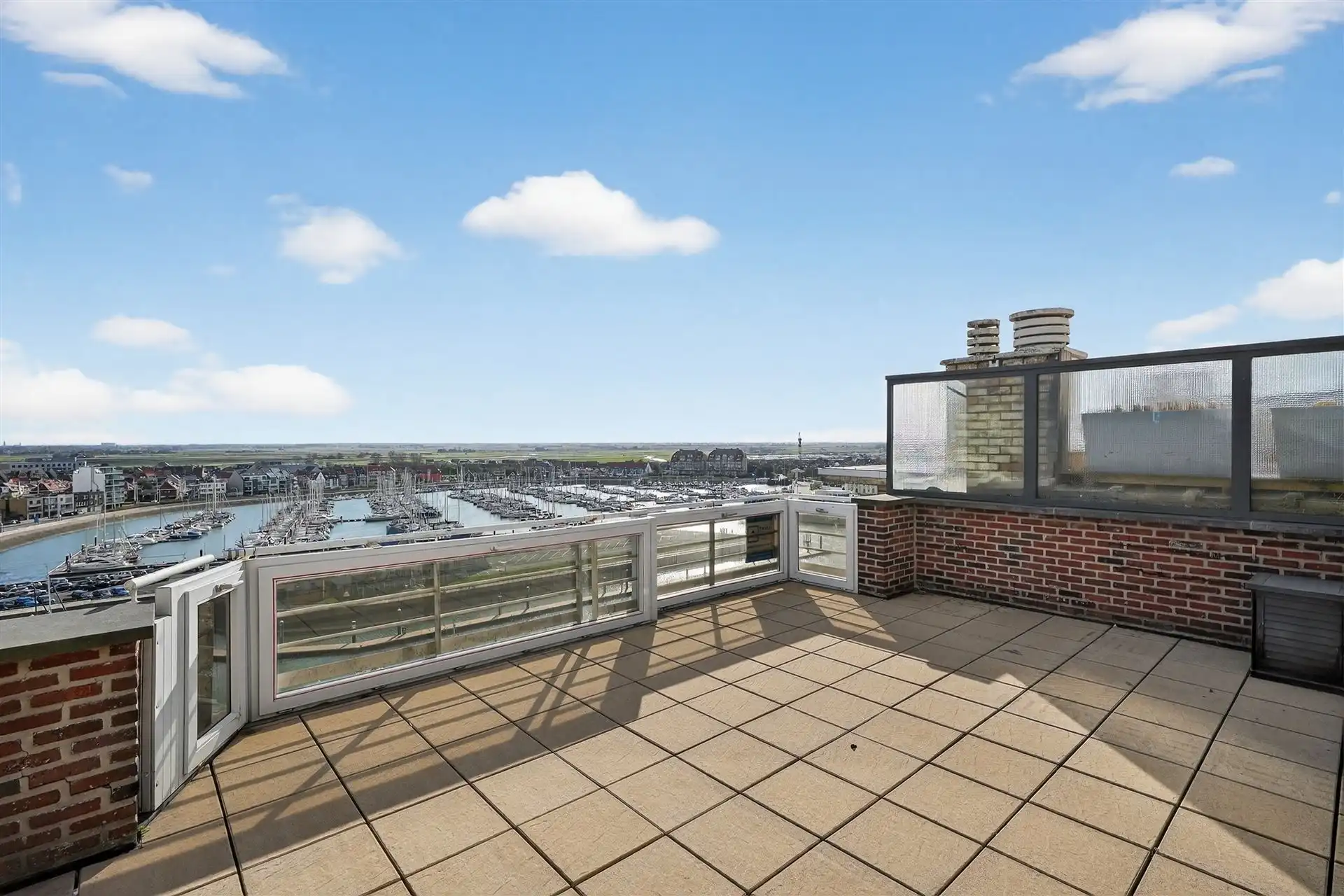 JACHTHAVEN / GROTE TERRASSEN foto 4