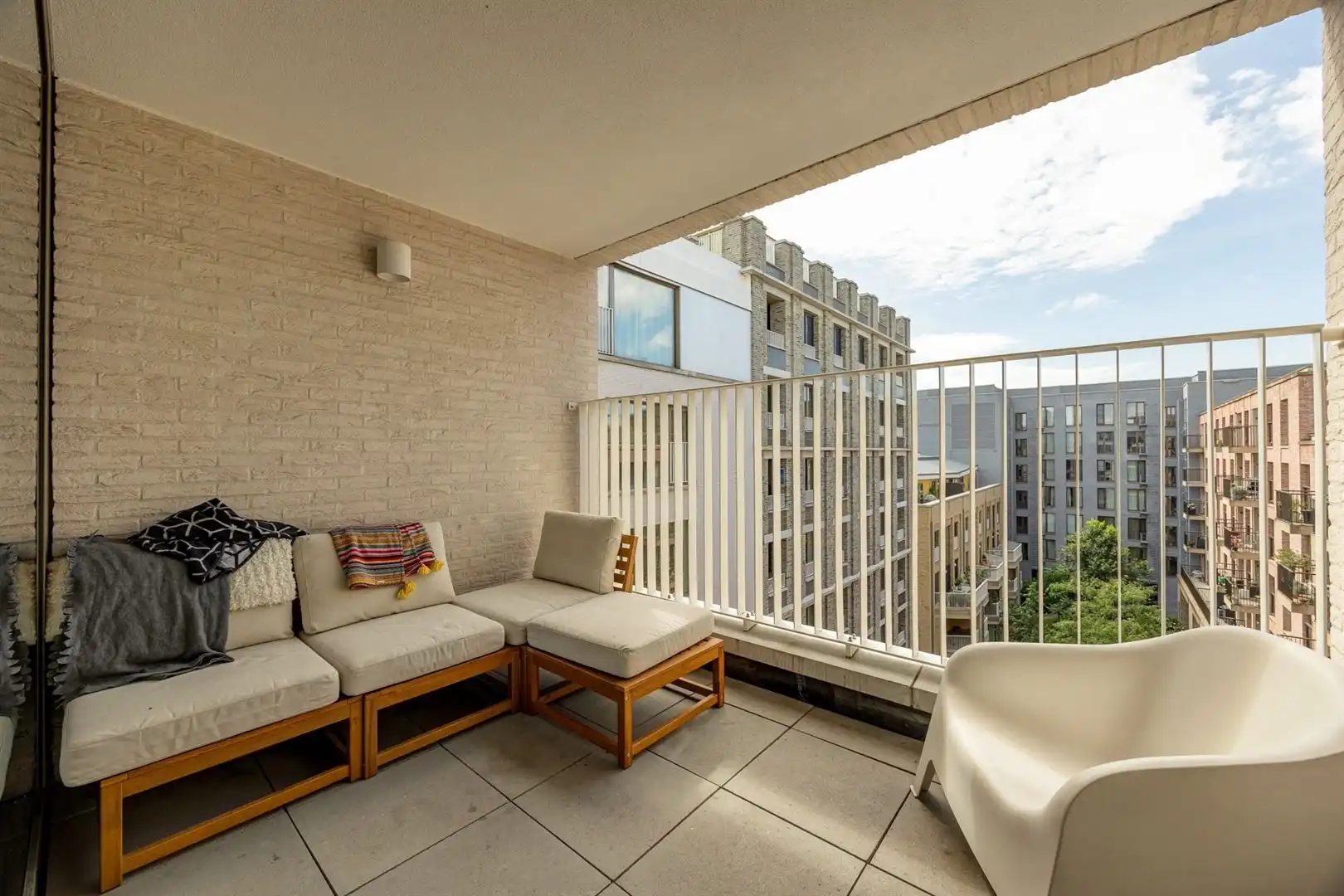Modern wonen op het eilandje tussen stad en rust foto 7