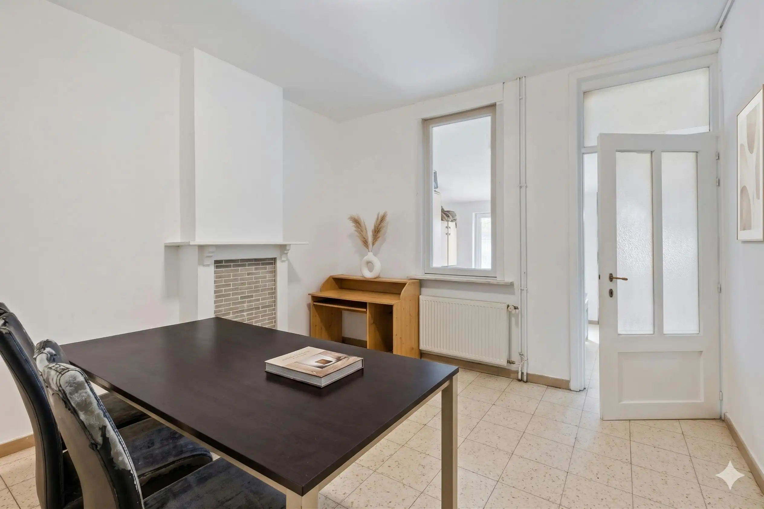 Instapklare woning met 4 slaapkamers te Roeselare foto 5