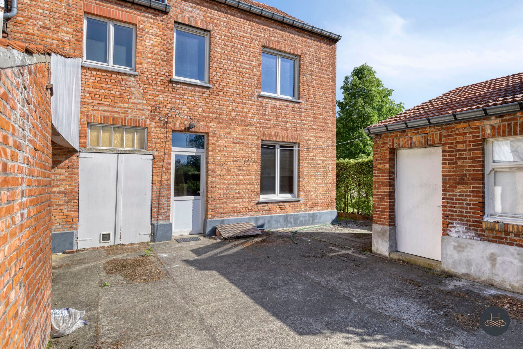 Zuidgericht perceel van 28a65ca met instapklare woning foto 26