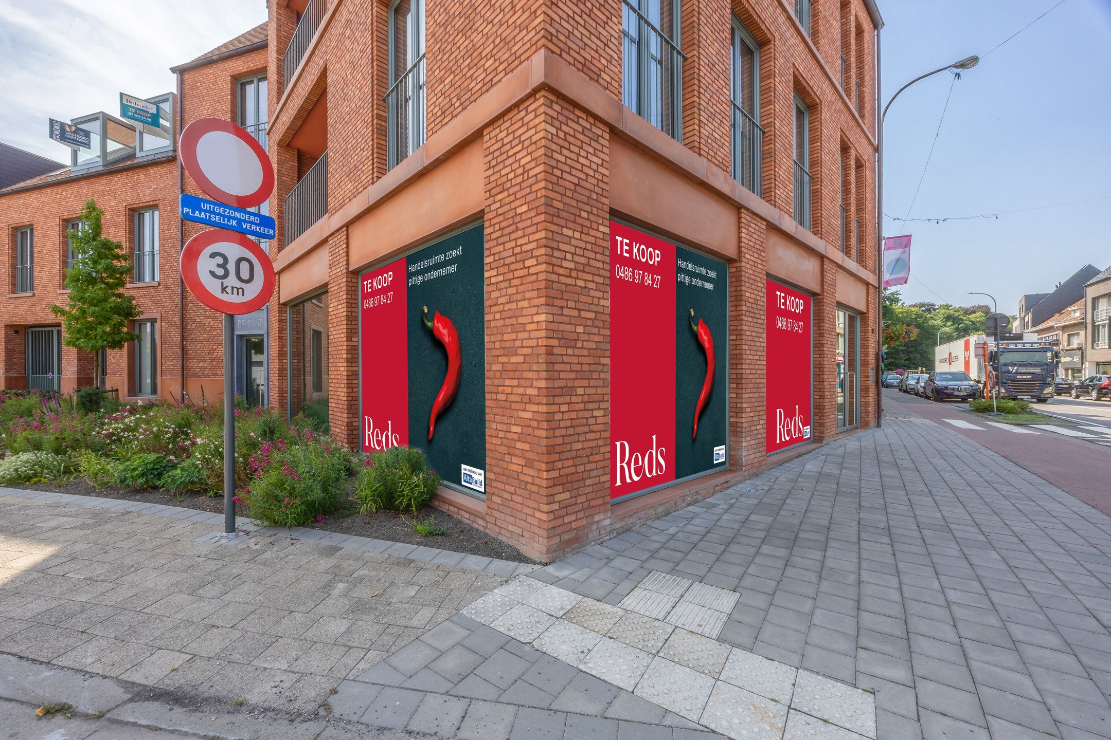 Casco handelsruimte in het centrum van Oostmalle. foto {{pictureIndex}}