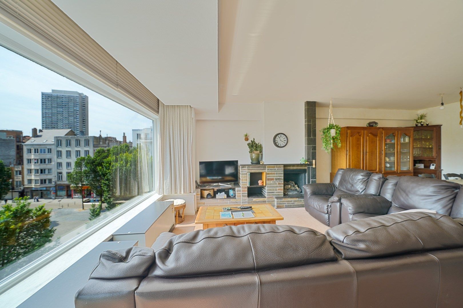 Appartement met 2 slaapkamers en zonneterras op de Groentemarkt foto 4