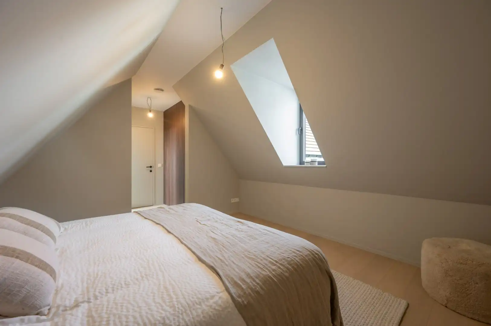 Nieuwbouwwoningen met zuid-westgeoriënteerde tuin, rustig gelegen te Duinenwater  foto 14