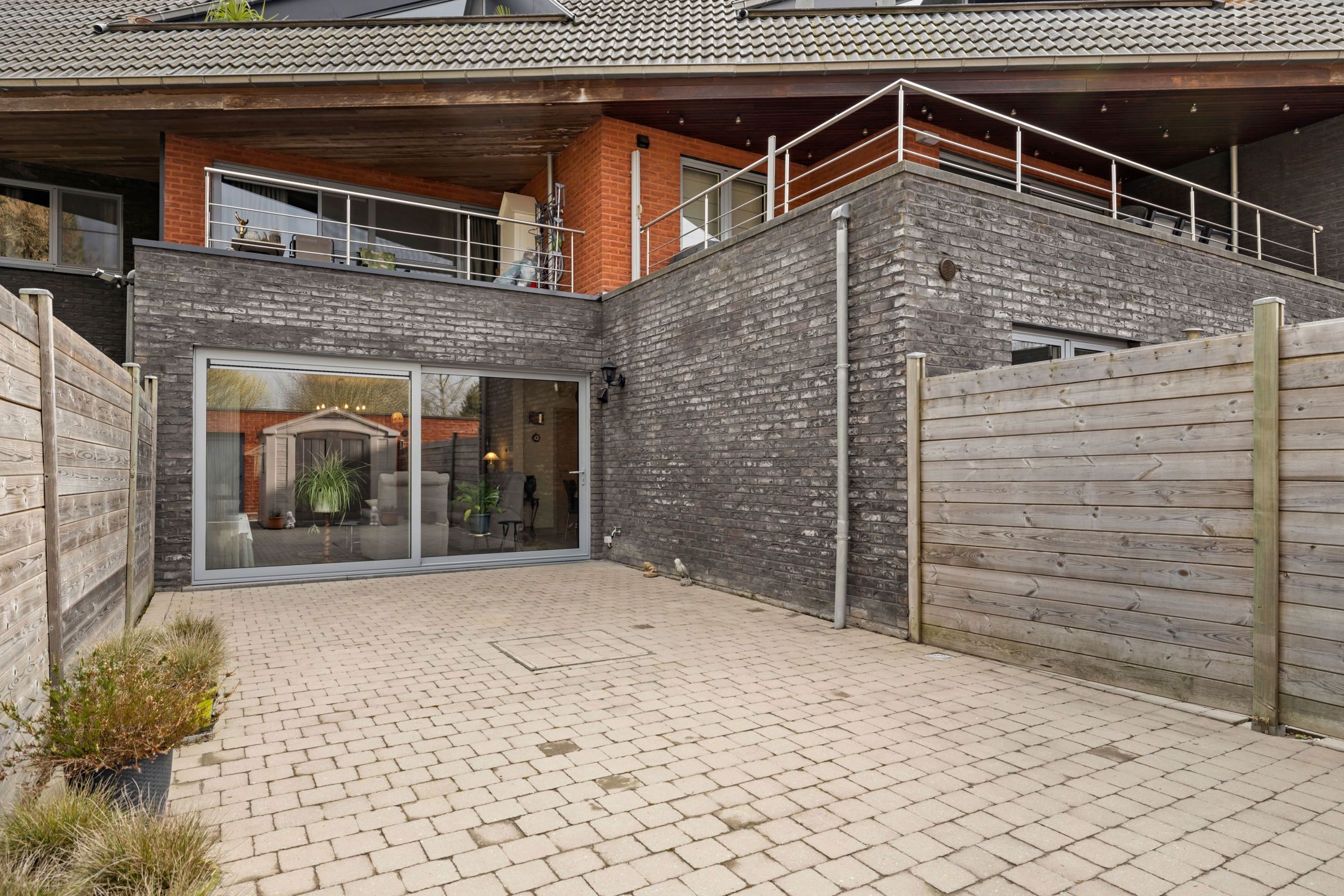 Gezellig energiezuinig appartement met grote koer en garage foto 21