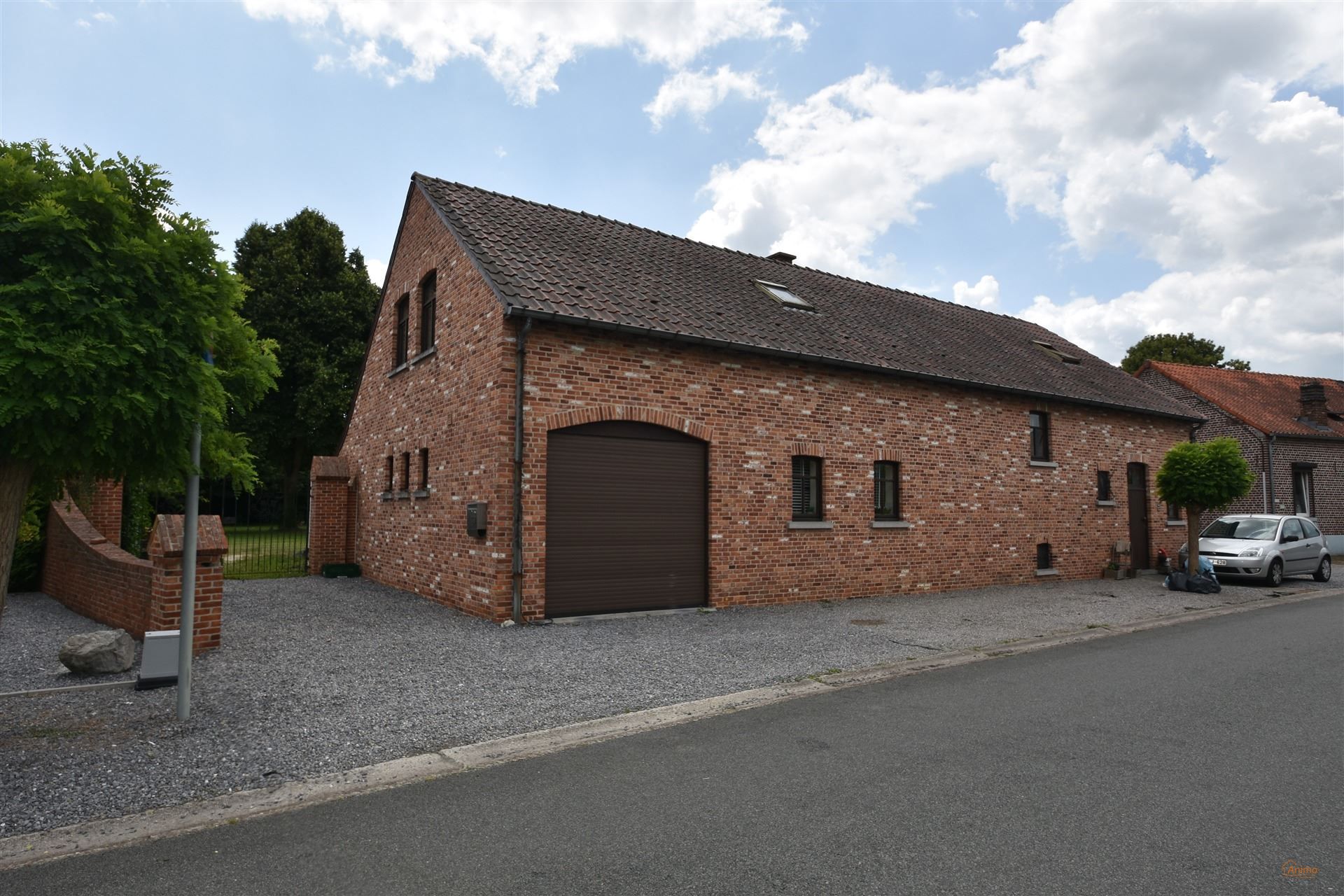 Hoofdfoto van de publicatie: Huis