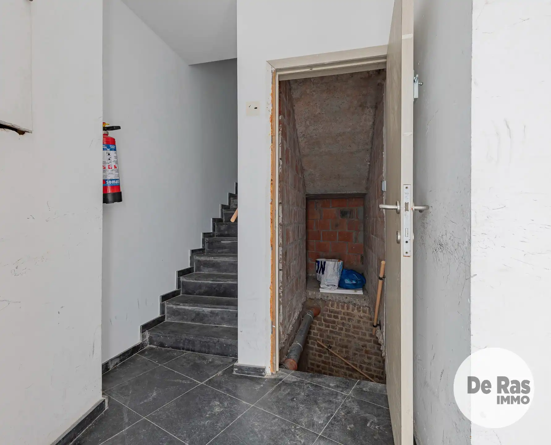 AALST - instapklaar appartement met 2 slpk in centrum Aalst! foto 10