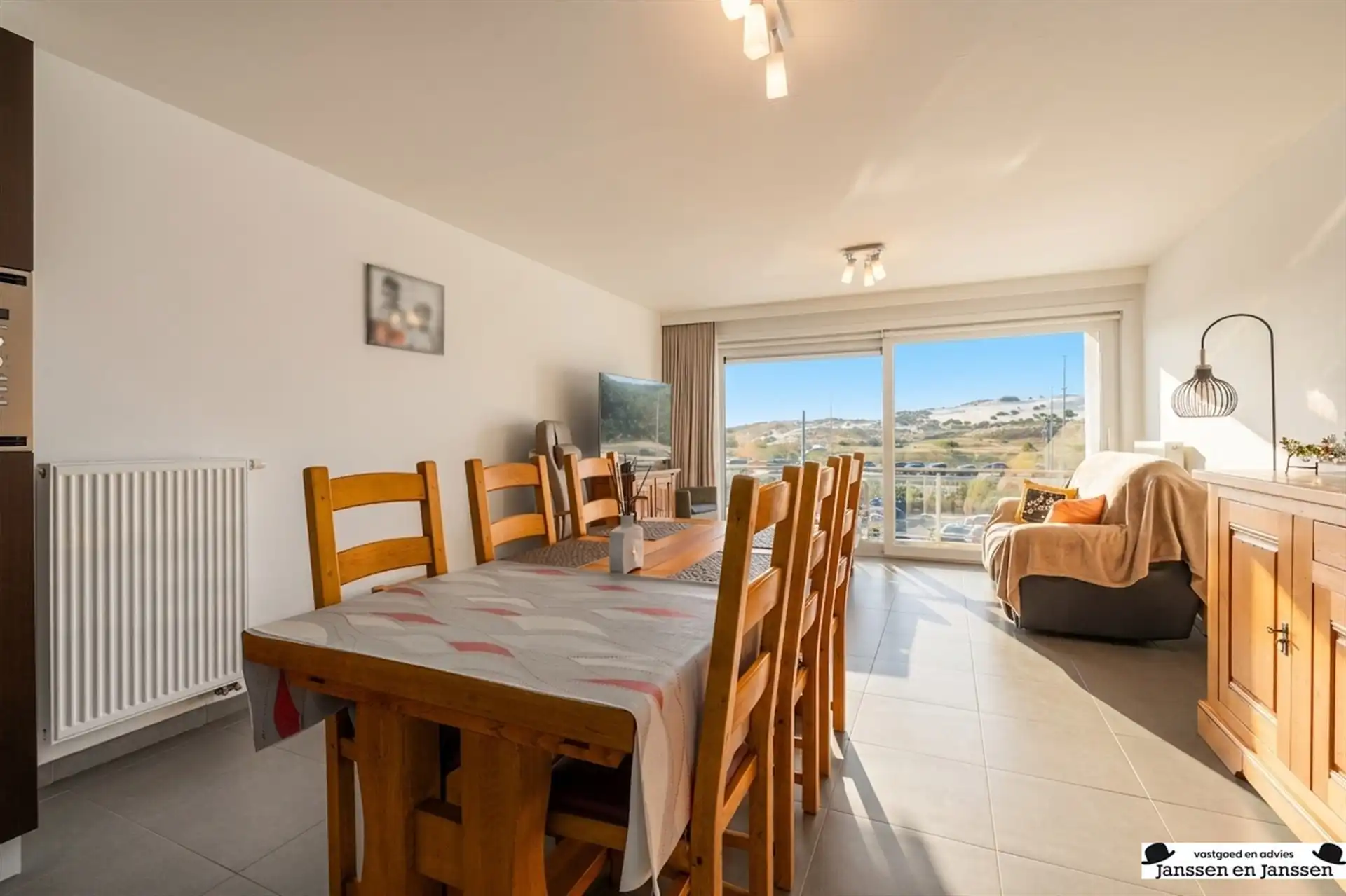 Appartement met duinenzicht in het centrum van Bredene foto 4