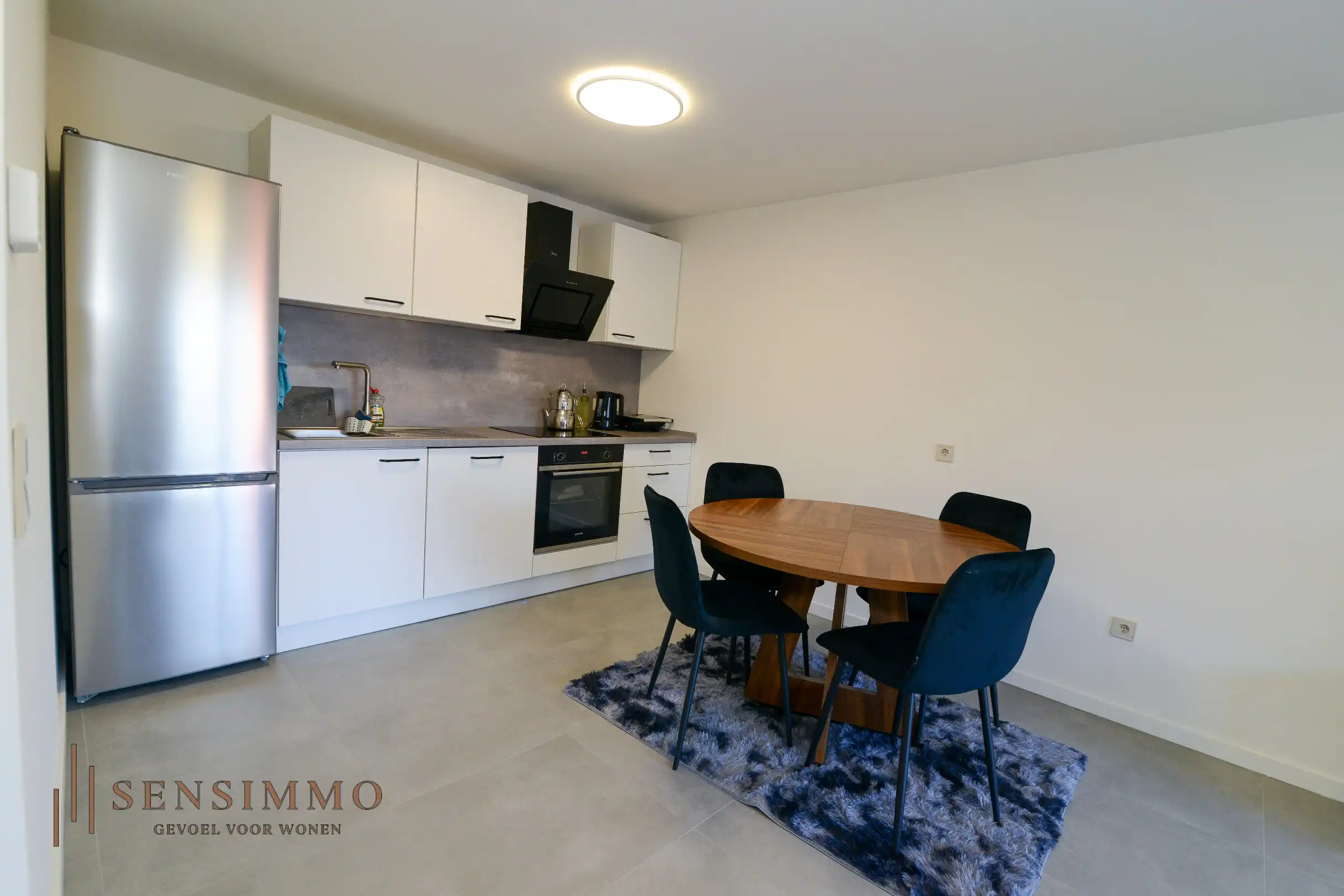 Prachtig gerenoveerd twee­slaapkamerappartement in het hart van Pelt centrum foto 9