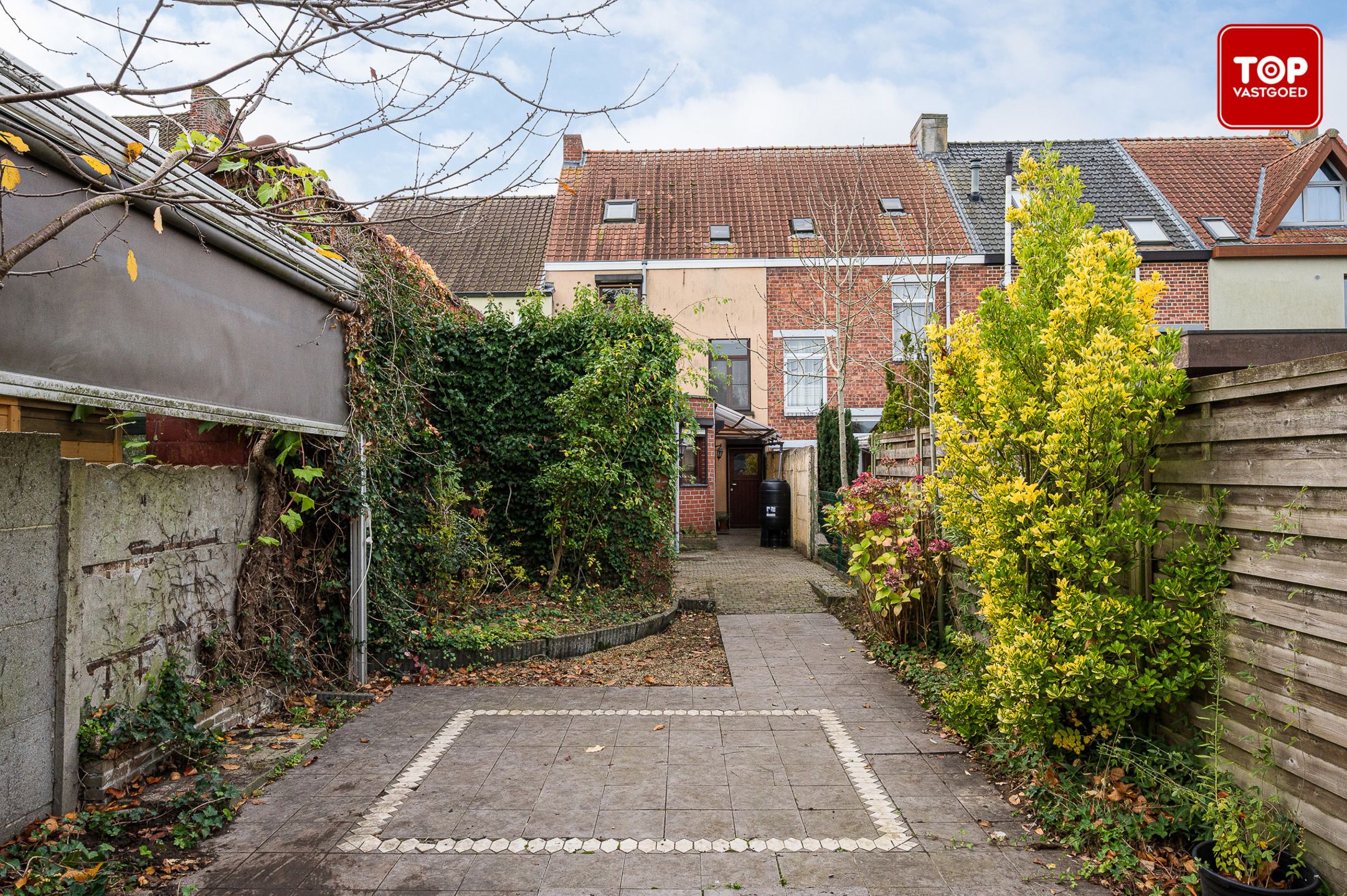 Charmante woning nabij het centrum van Drongen foto 22
