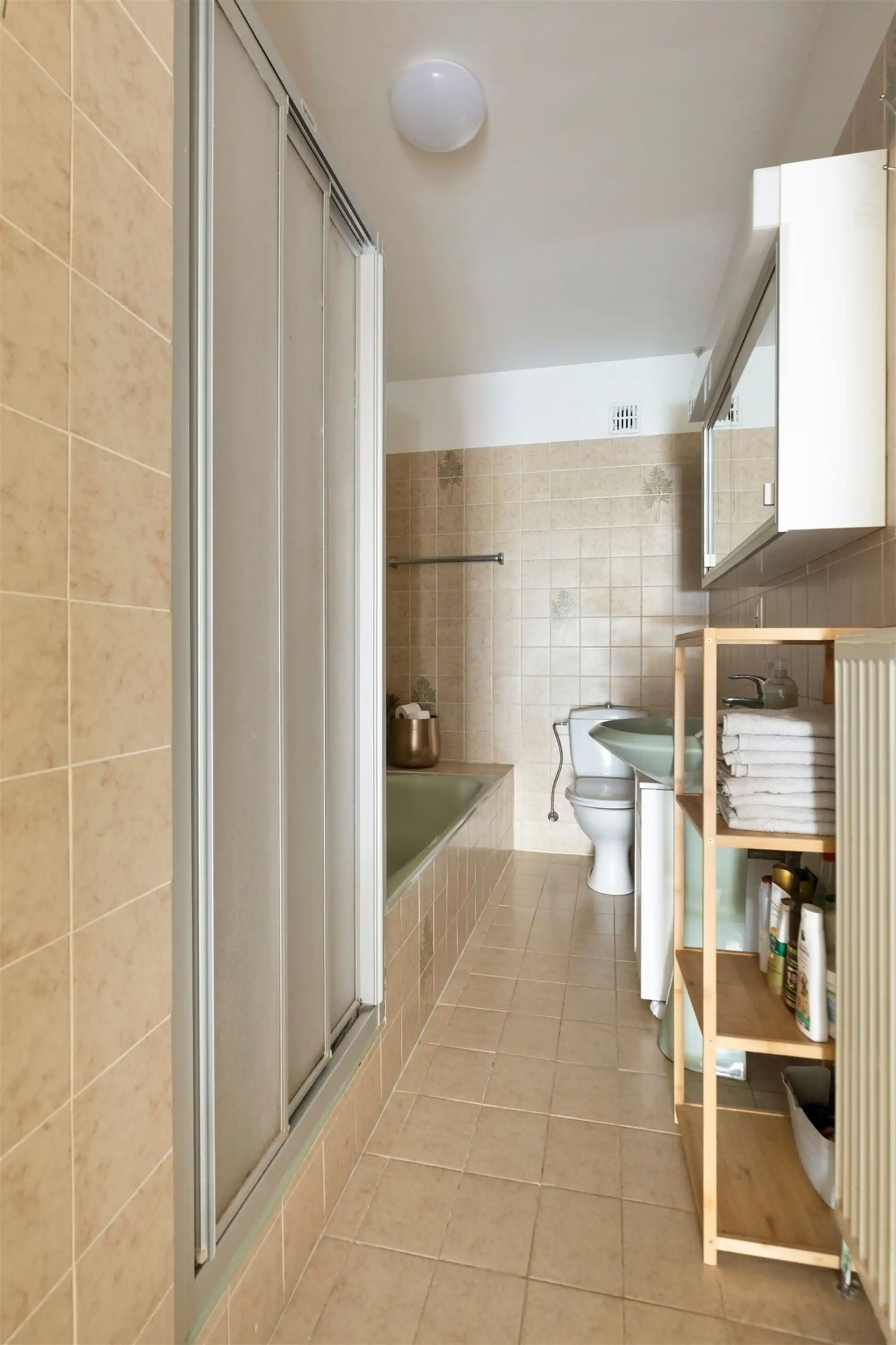 Instapklaar appartement met twee slaapkamers foto 9
