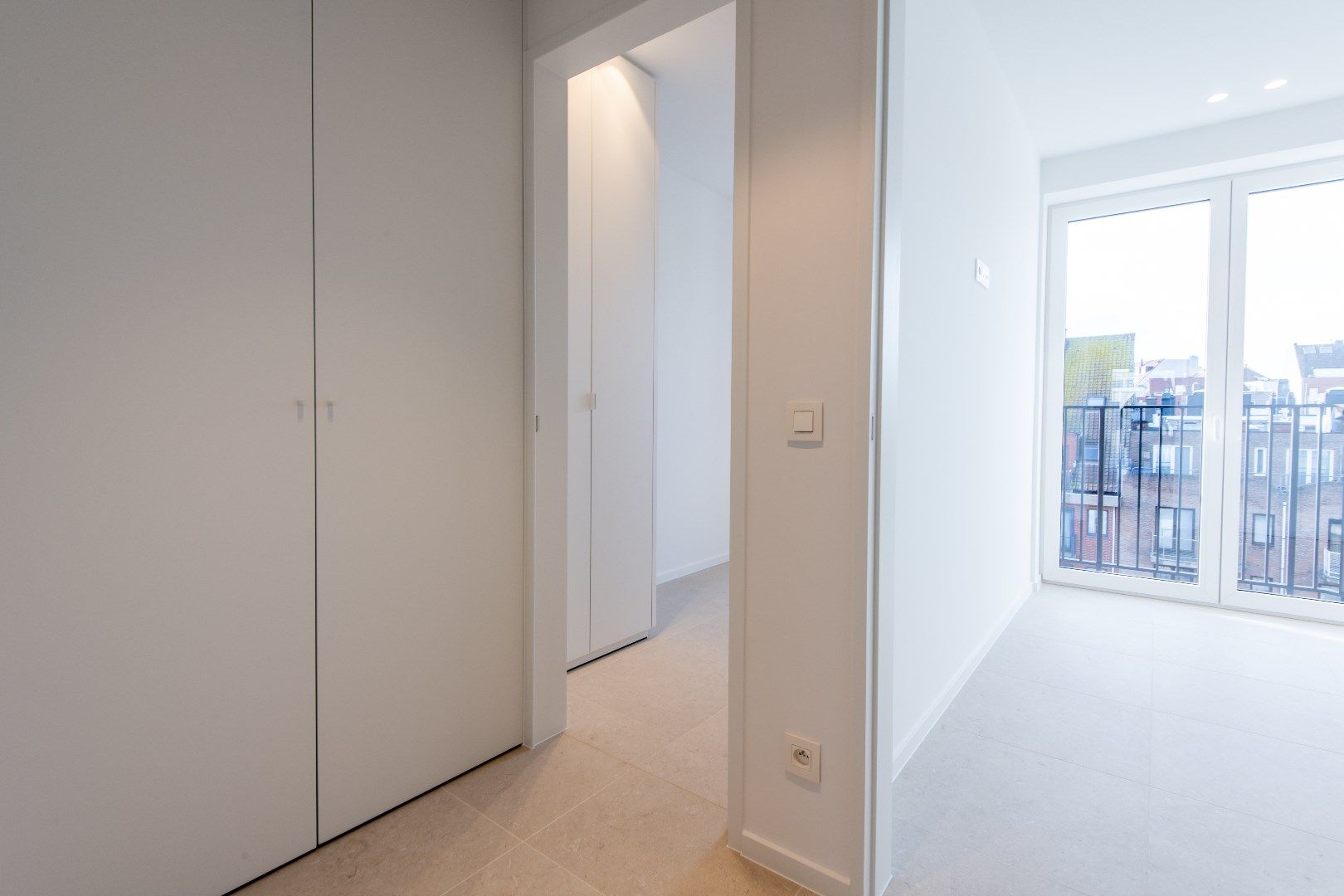 Volledig afgewerkt nieuwbouw app. met open zicht, centraal gelegen te Knokke foto 11