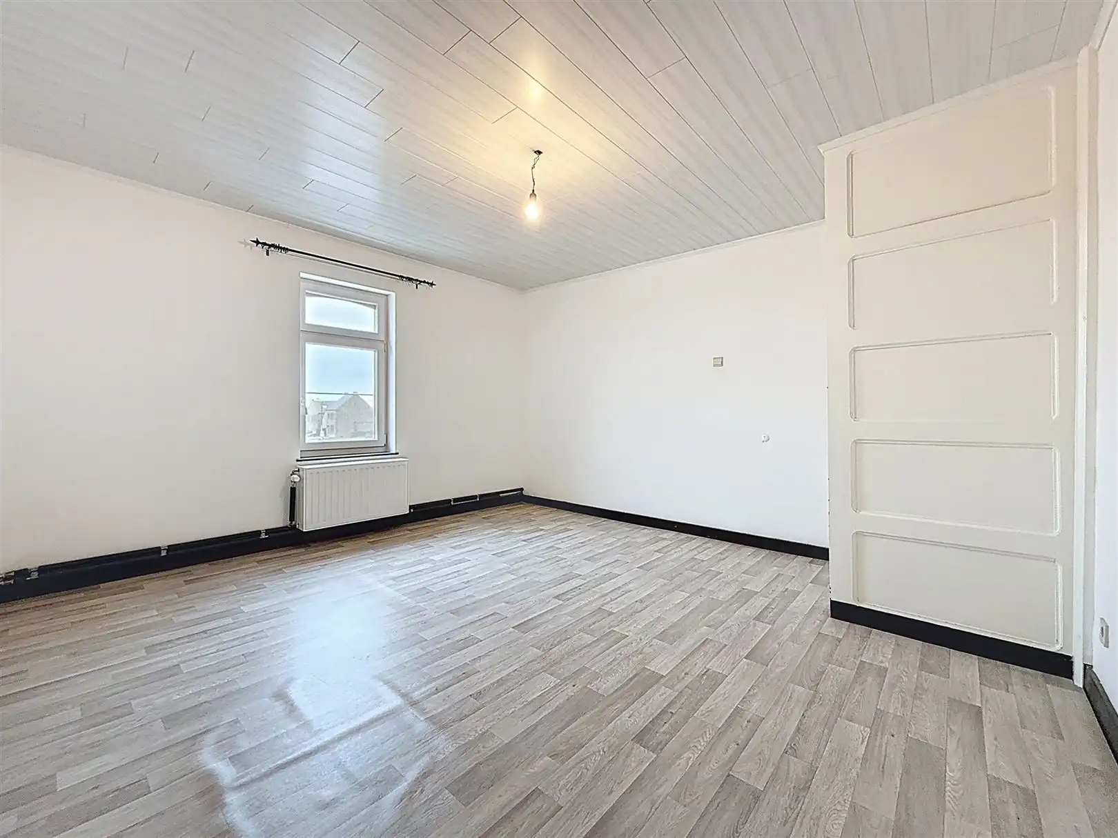 Ruime woning met 4 slpks en verhuurde studio + tuin foto 56