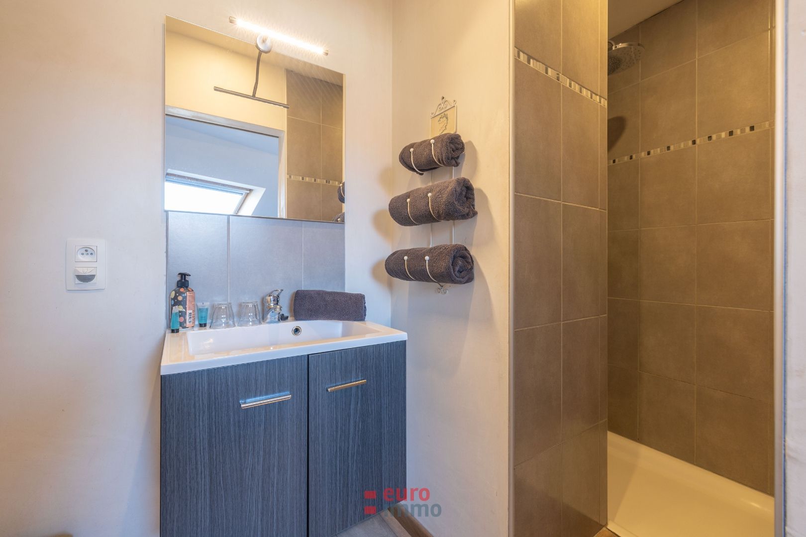B&B met veel potentieel én bijhorende woning in het pittoreske Ramskapelle foto 30