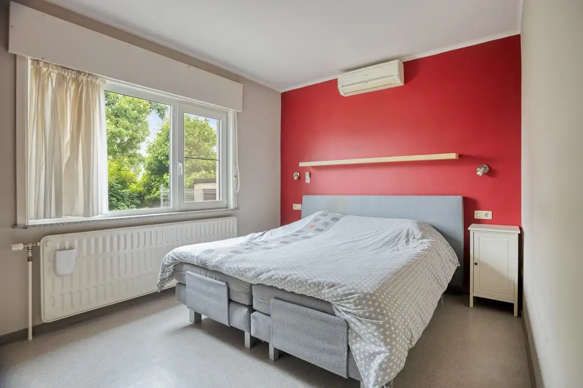 Op te frissen woning met twee slaapkamers op rustige locatie foto 6