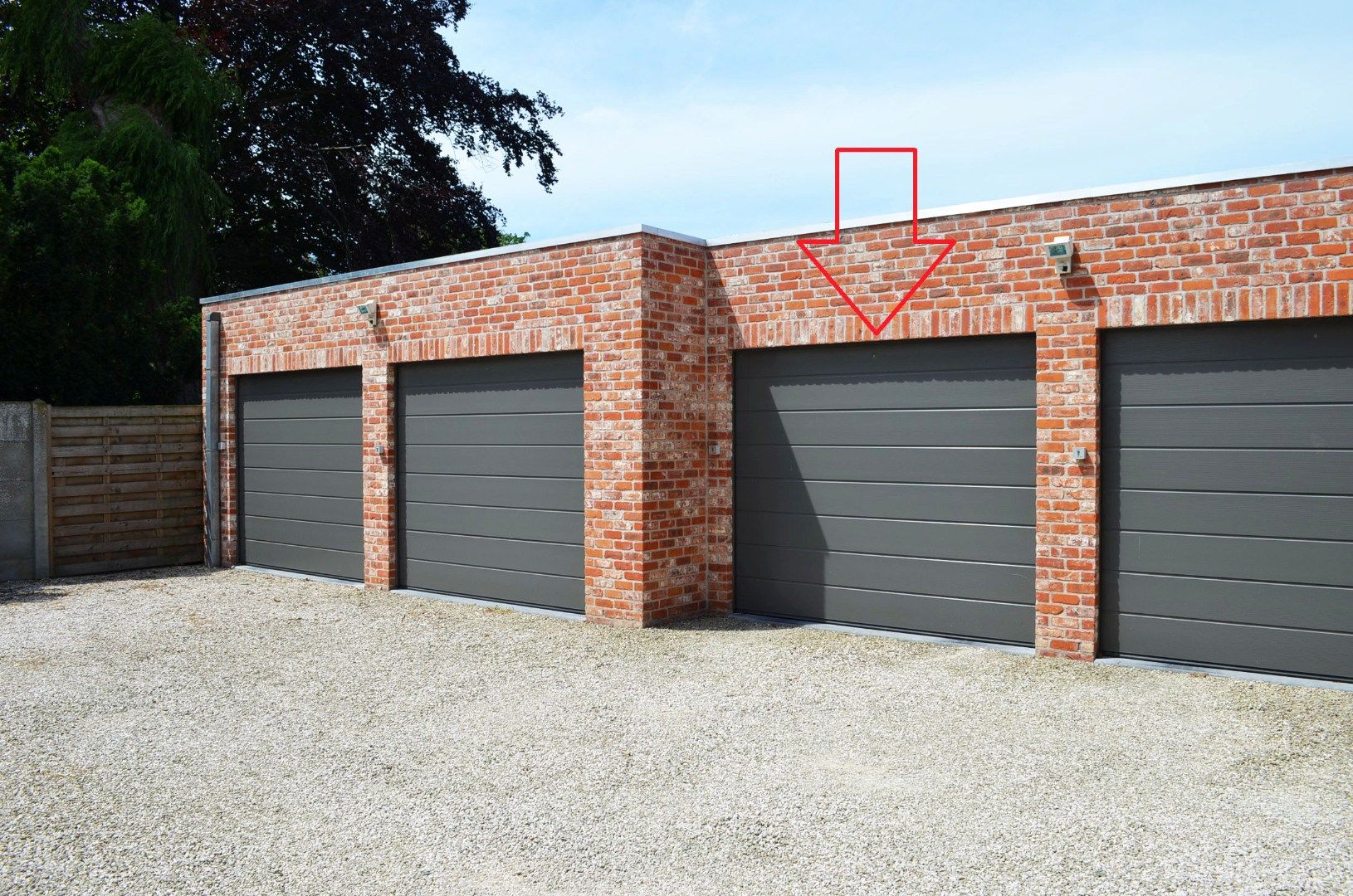 Recente gezinswoning met 3 slpks, tuin, terras en garage te Lembeke foto 12