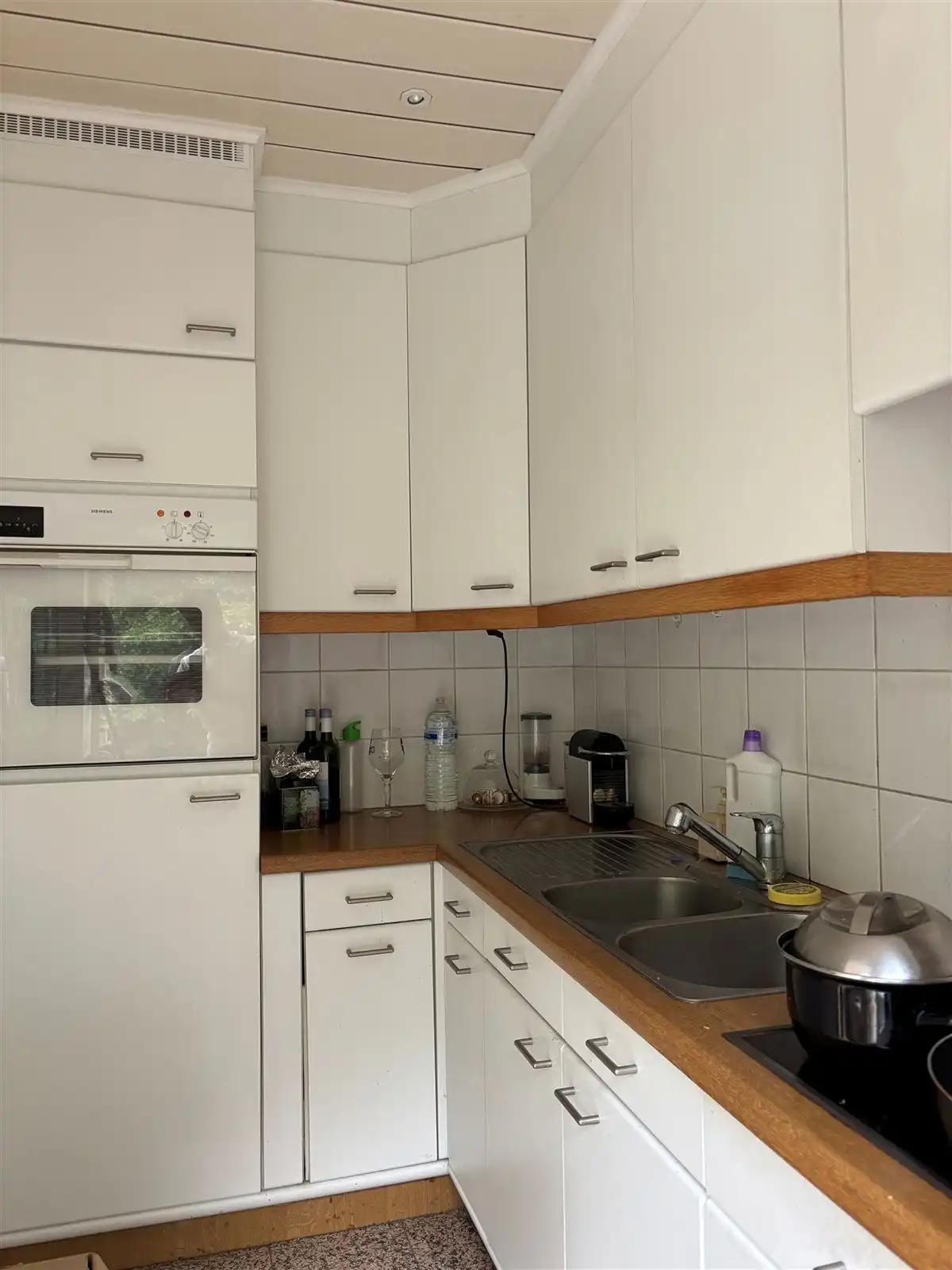 Leuk gelegen appartement met 2 slaapkamers en garage foto 7