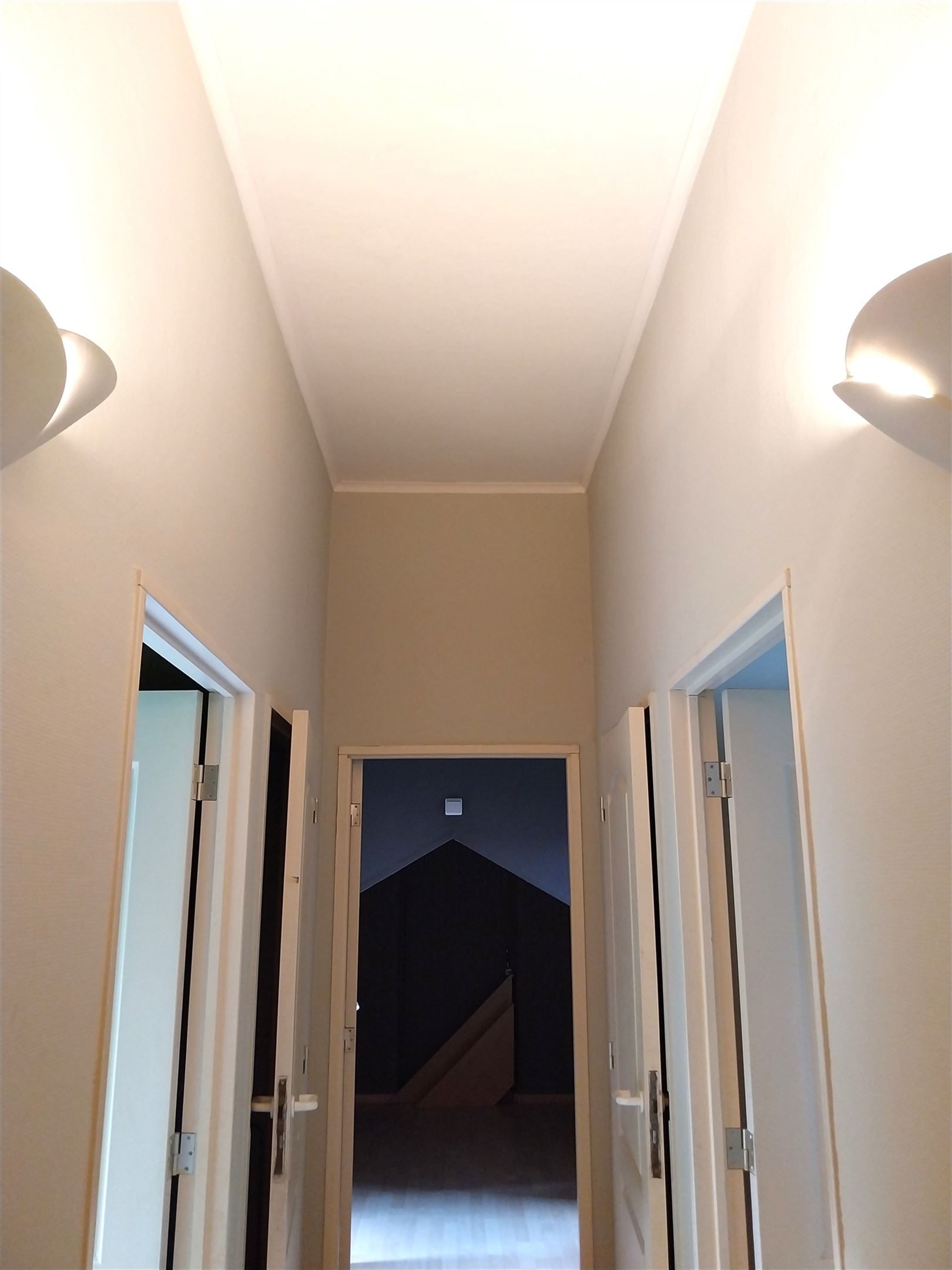 TE HUUR: Vrijstaande woning met tuin op een toplocatie in Heusden-Zolder! foto 19