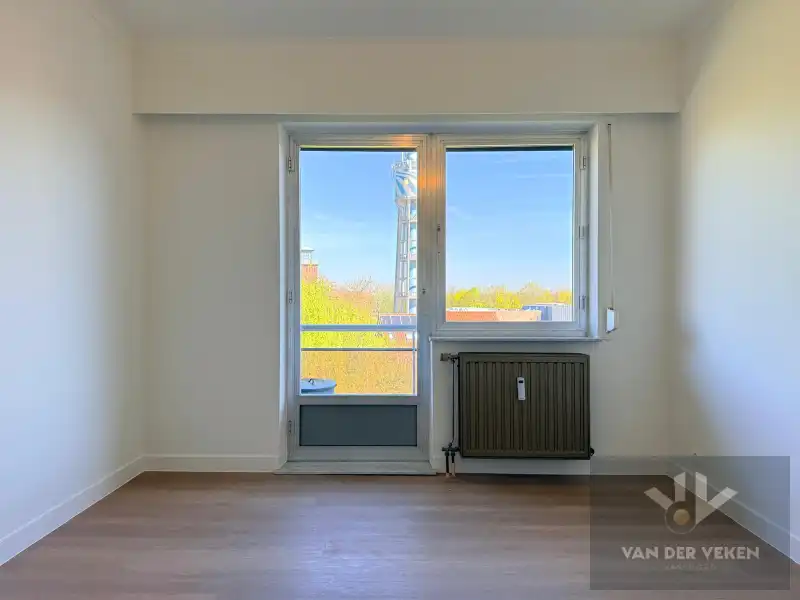 100% GERENOVEERD APPARTEMENT MET 2 SLAAPKAMERS OP TOPLOCATIE foto 9