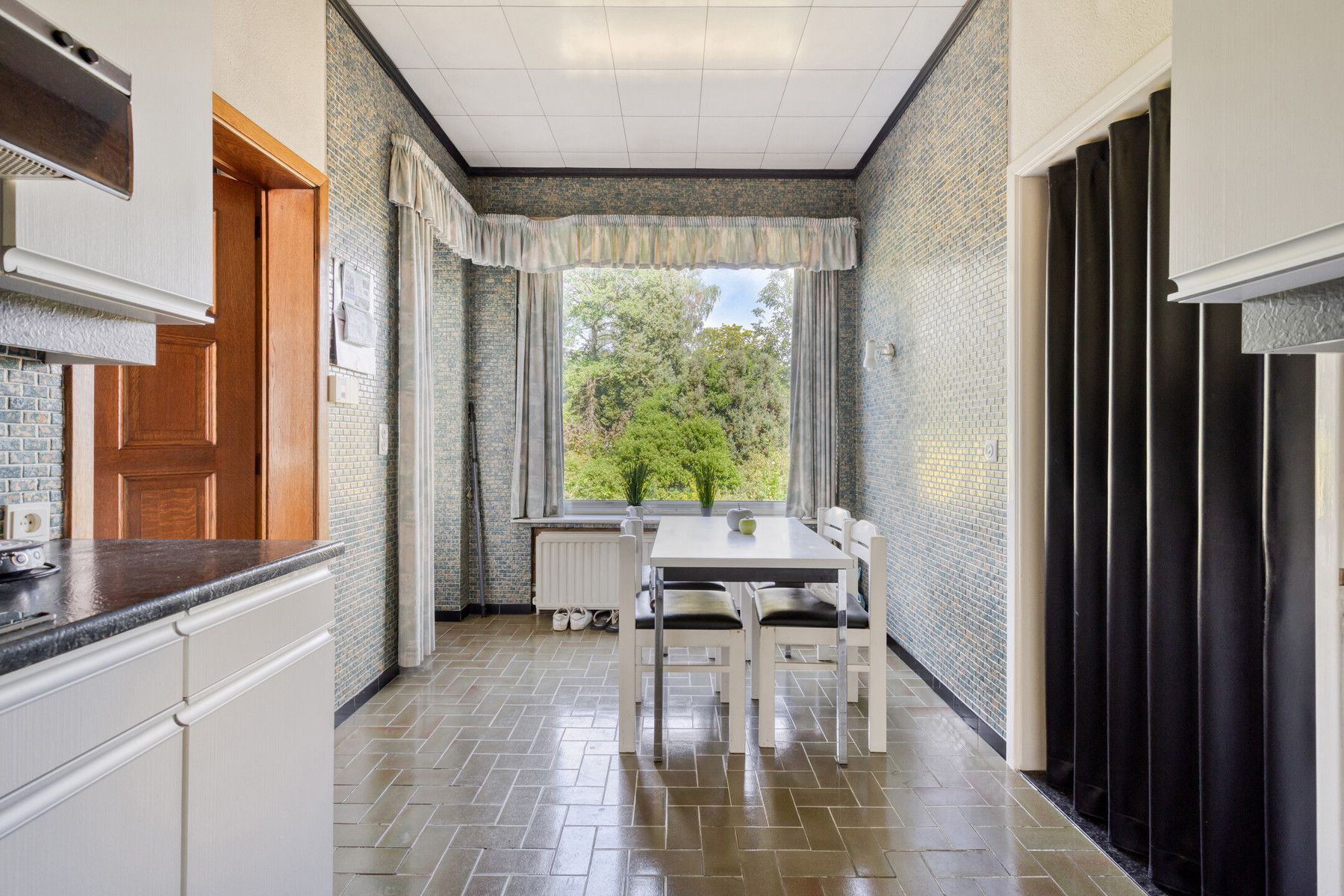 **KIJKDAG 15/11** Te renoveren halfopen bebouwing  foto 12