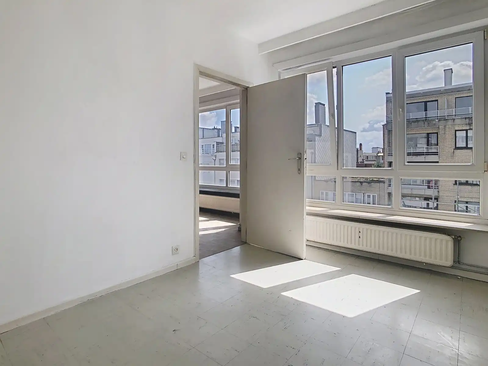 Appartement met 3 slaapkamers / mogelijkheid aankoop garage foto 9