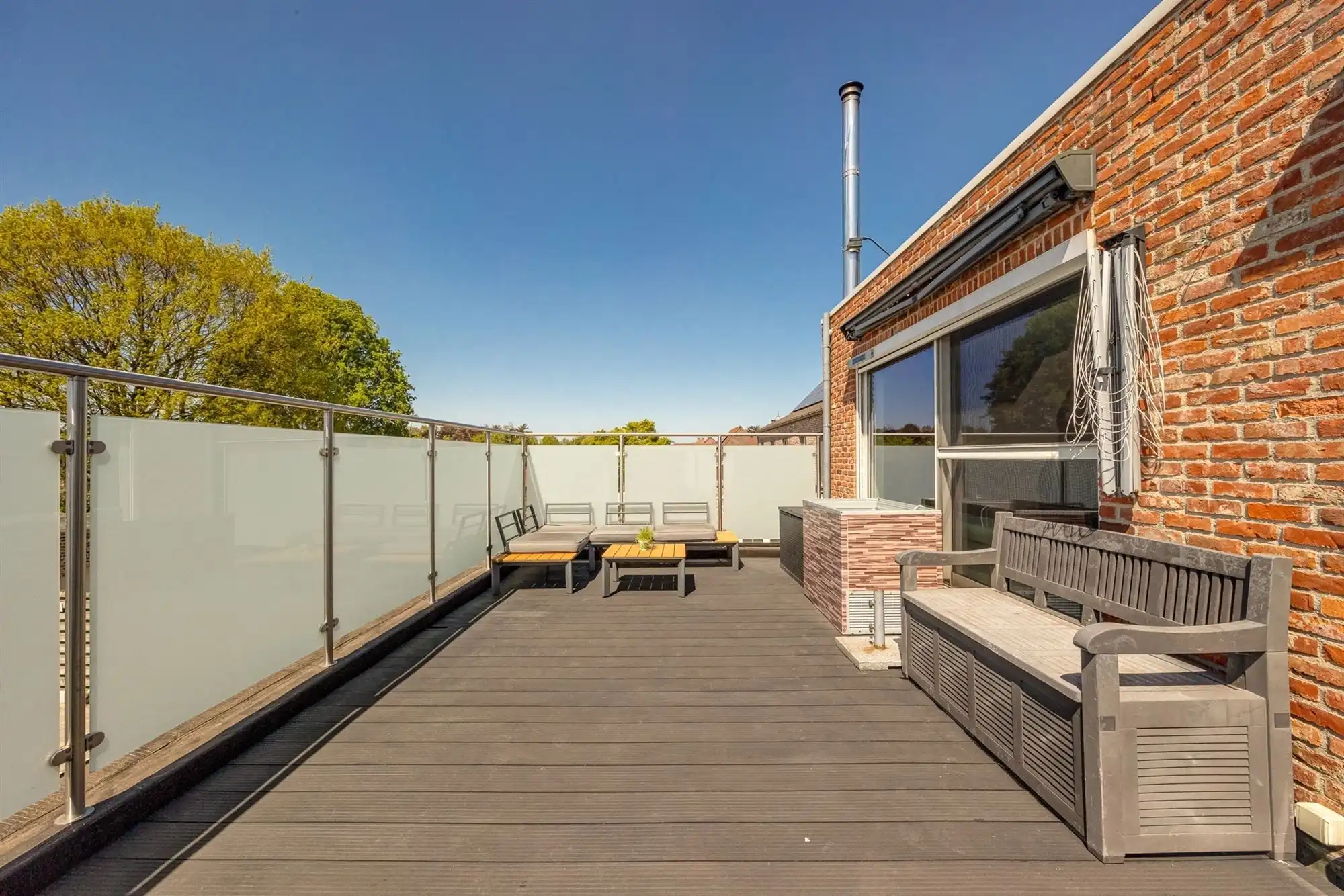 Bijzonder ruim duplexappartement met zonnig terras foto 2