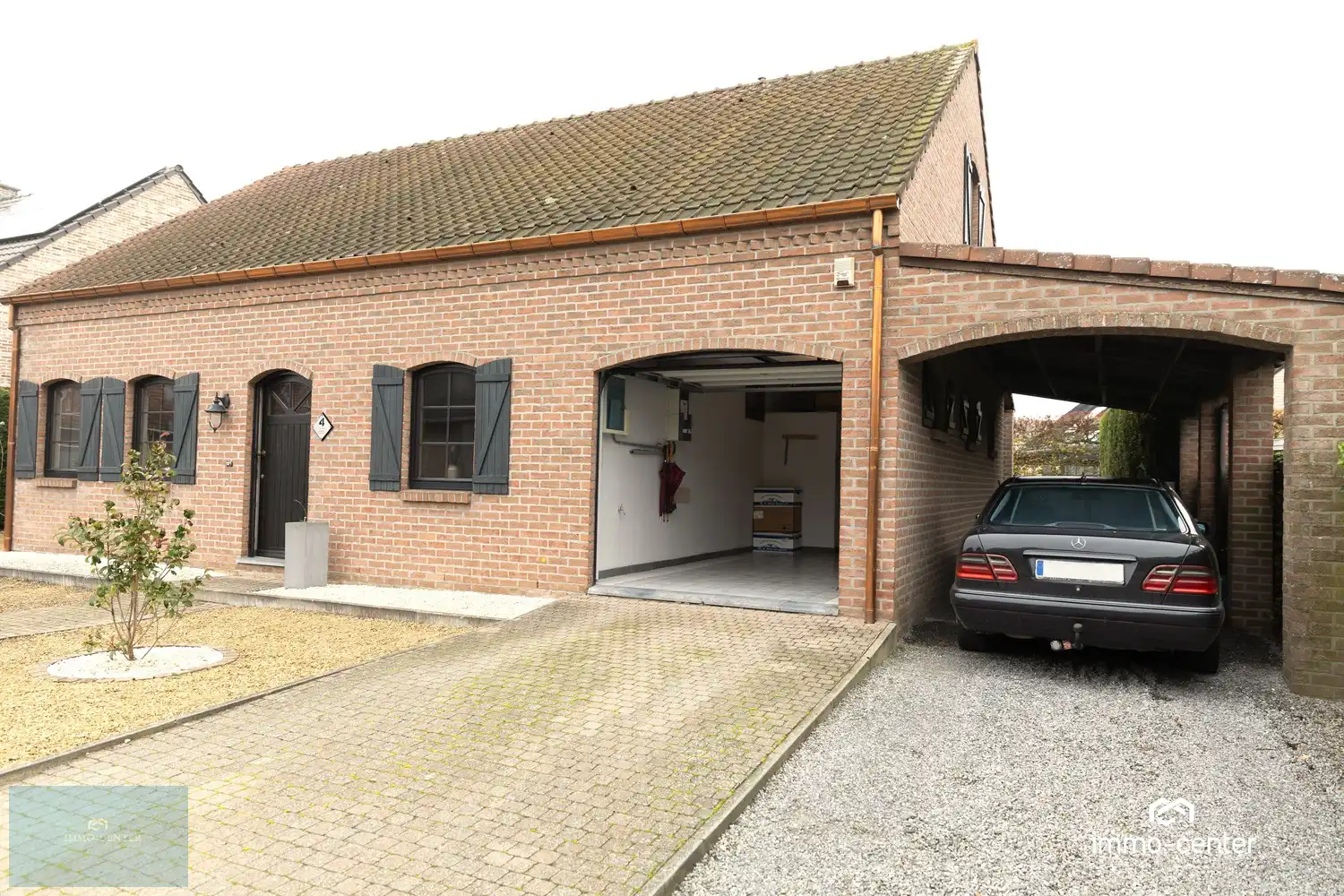 Te koop: Ruime open bebouwing met 3 slaapkamers, garage en tuin op 492 m² in Opglabbeek - Instapklare woning. foto 26