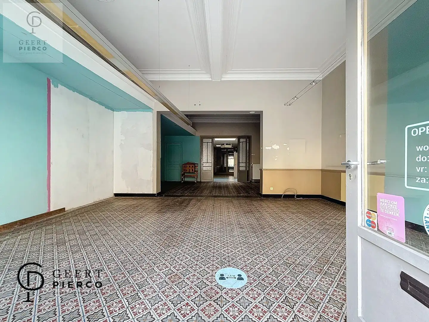 Stijlvol en ruim pand met unieke mogelijkheden in de Stationsstraat foto 2