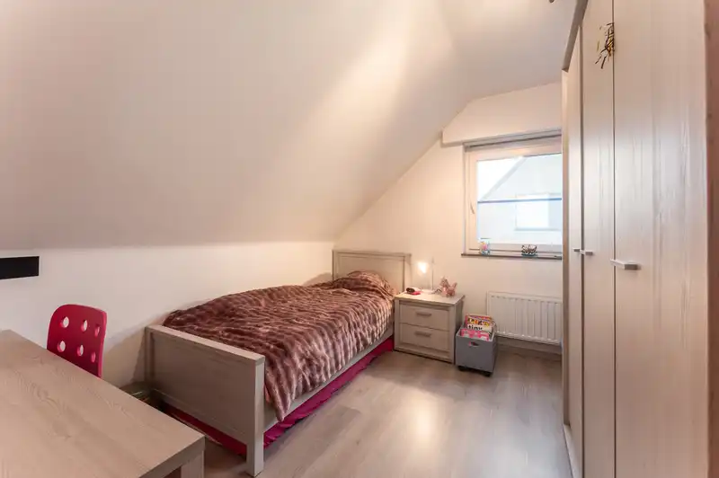 HOOGLEDE – Moderne gezinswoning met zonnige tuin en tal van extra’s! opp. 351 m² foto 12