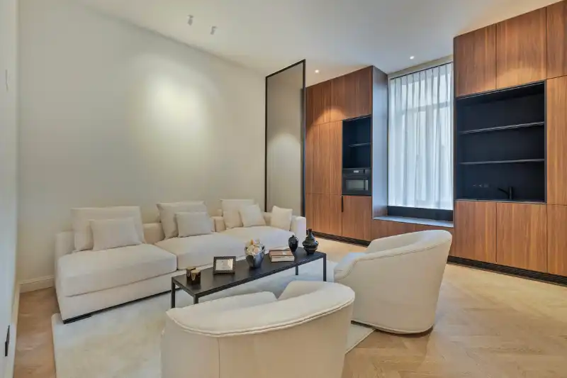 Exclusief luxe pand te koop in het hart van Lebbeke! foto 4