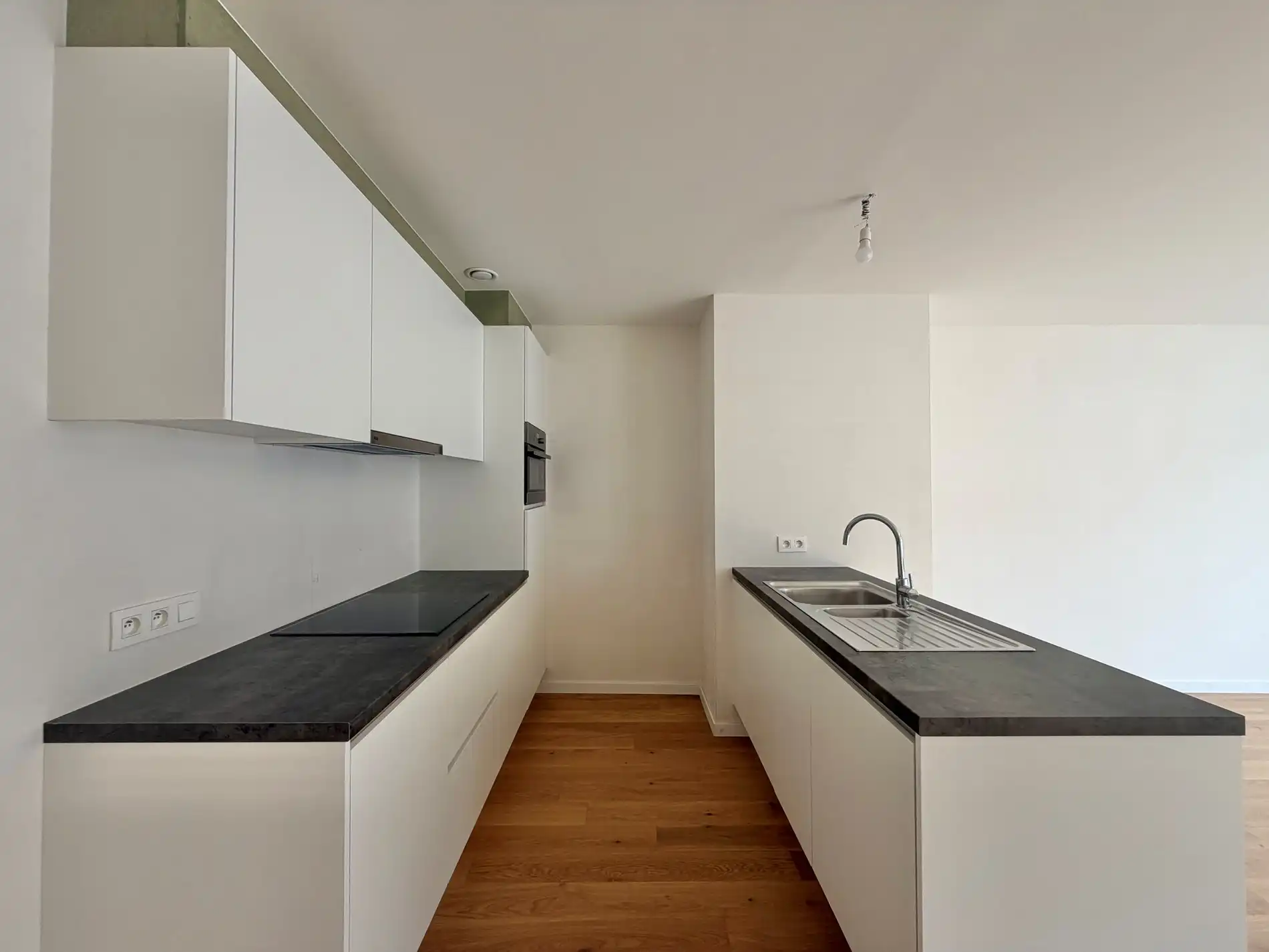 Nieuwbouwappartement nabij het strand foto 7