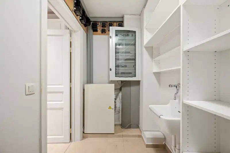 Exclusief luxe appartement van 229 m² in een prachtig parkdomein foto 24