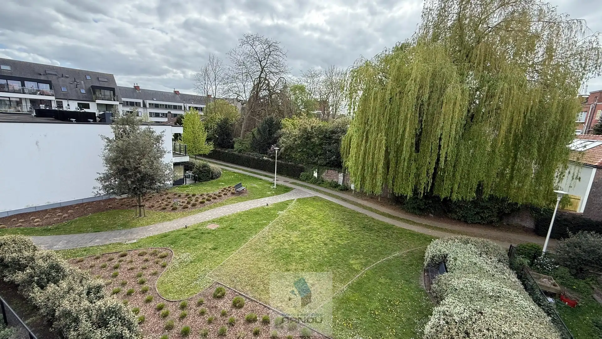 Penthouse met 1 slaapkamer en zonnig terras foto 15