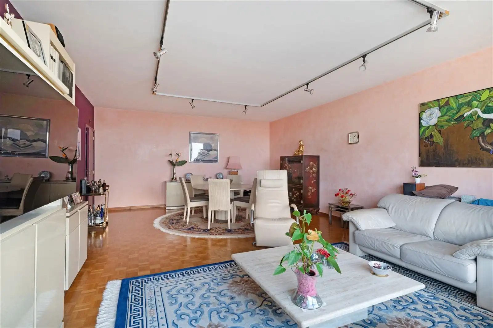 Ruim appartement met een prachtig uitzicht foto 2