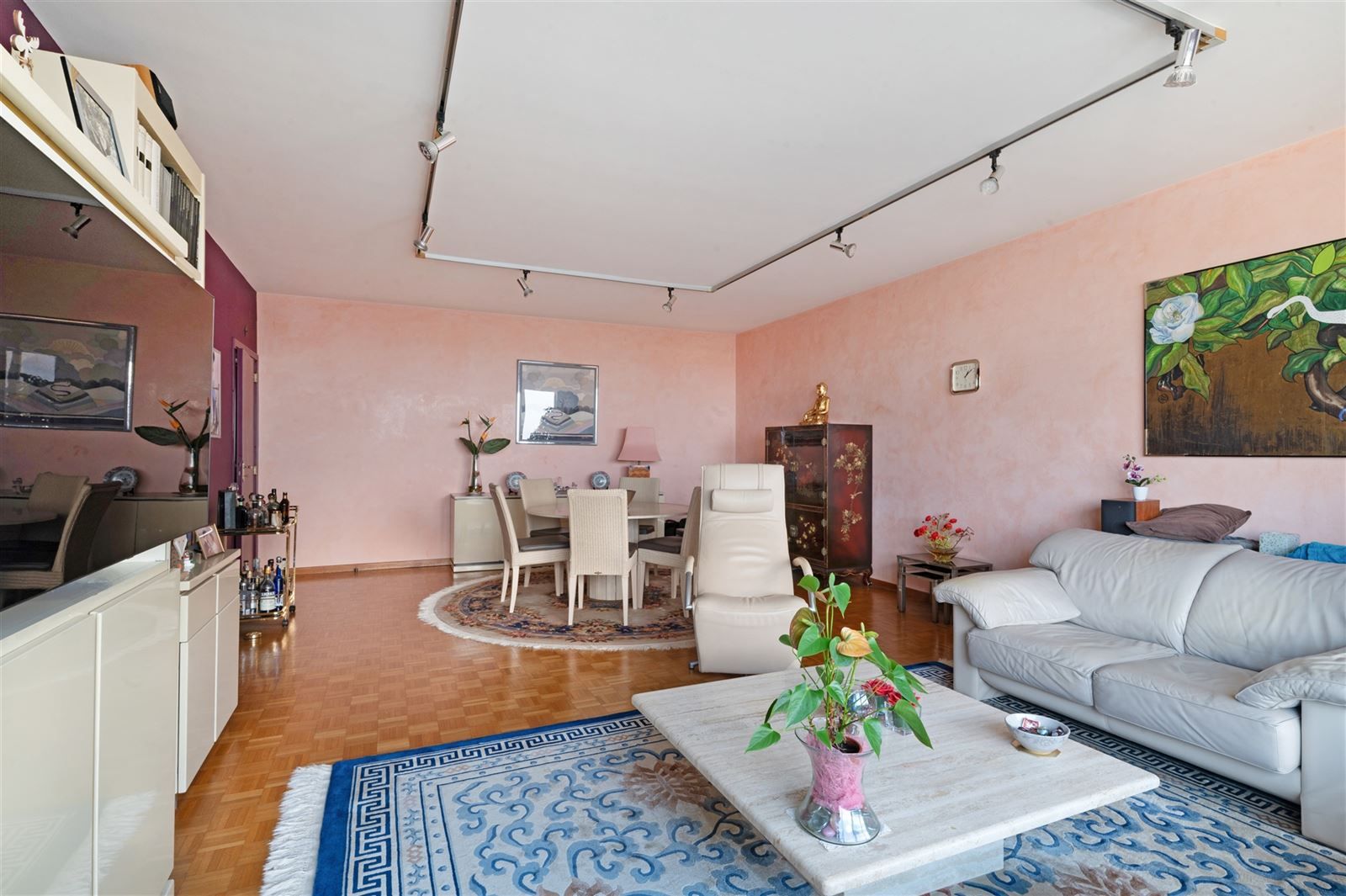 Ruim appartement met een prachtig uitzicht foto 2