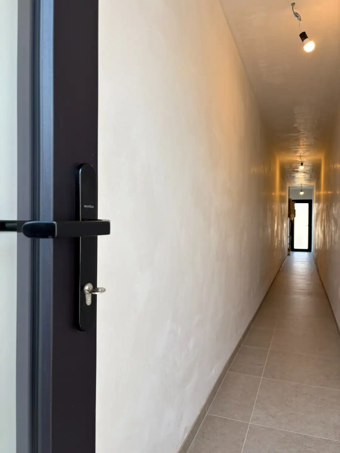 Instapklare woning te Kuurne met 3 slaapkamers, zijweg, oprit en zoveel meer! foto 20