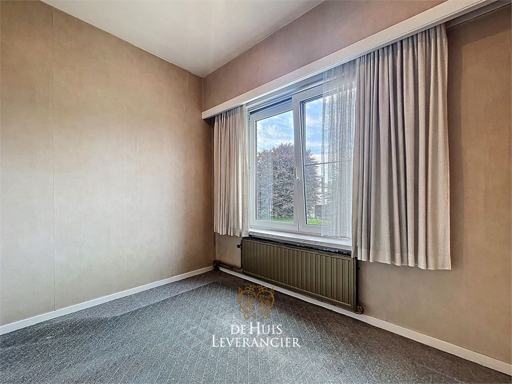 Een huis met potentieel in een buurt met toekomst ! foto 19