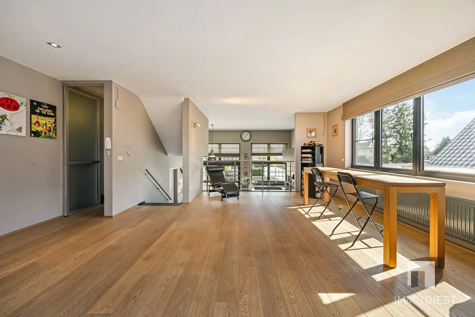 Bedrijfsgebouw én woning aan de stadsrand foto 12