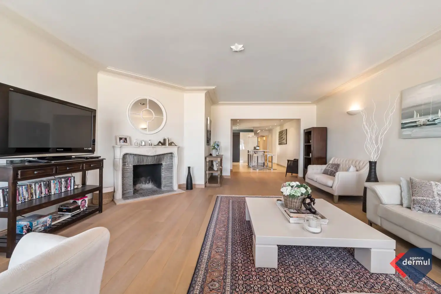 RESIDENTIE DES NATIONS foto {{pictureIndex}}