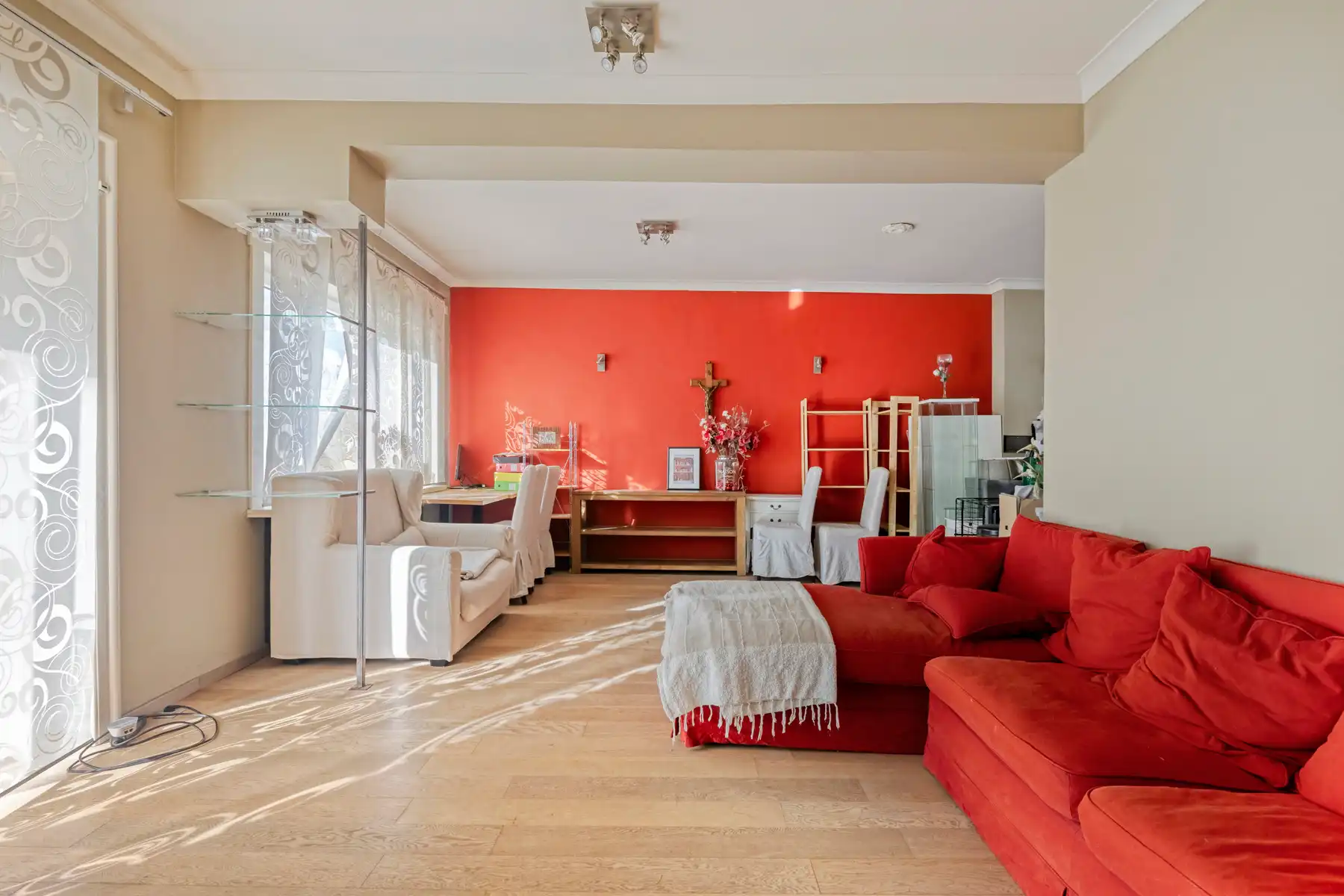 Handelsgelijkvloers met bovenliggende woonst! foto 17